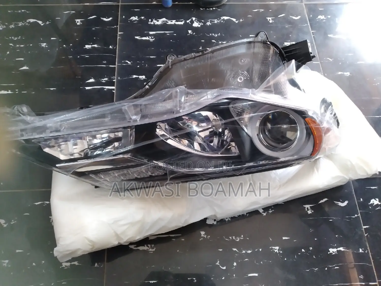 Toyota RAV4 2013- 2016 Headlight