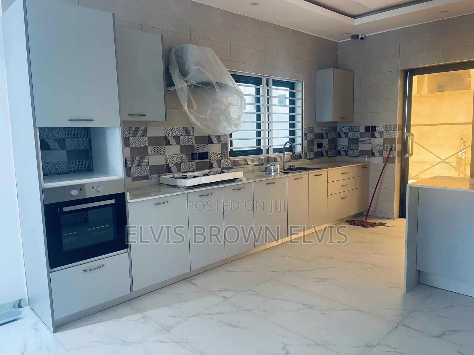 5bdrm Mansion in East Legon Hills, Ashaley Botwe for sale