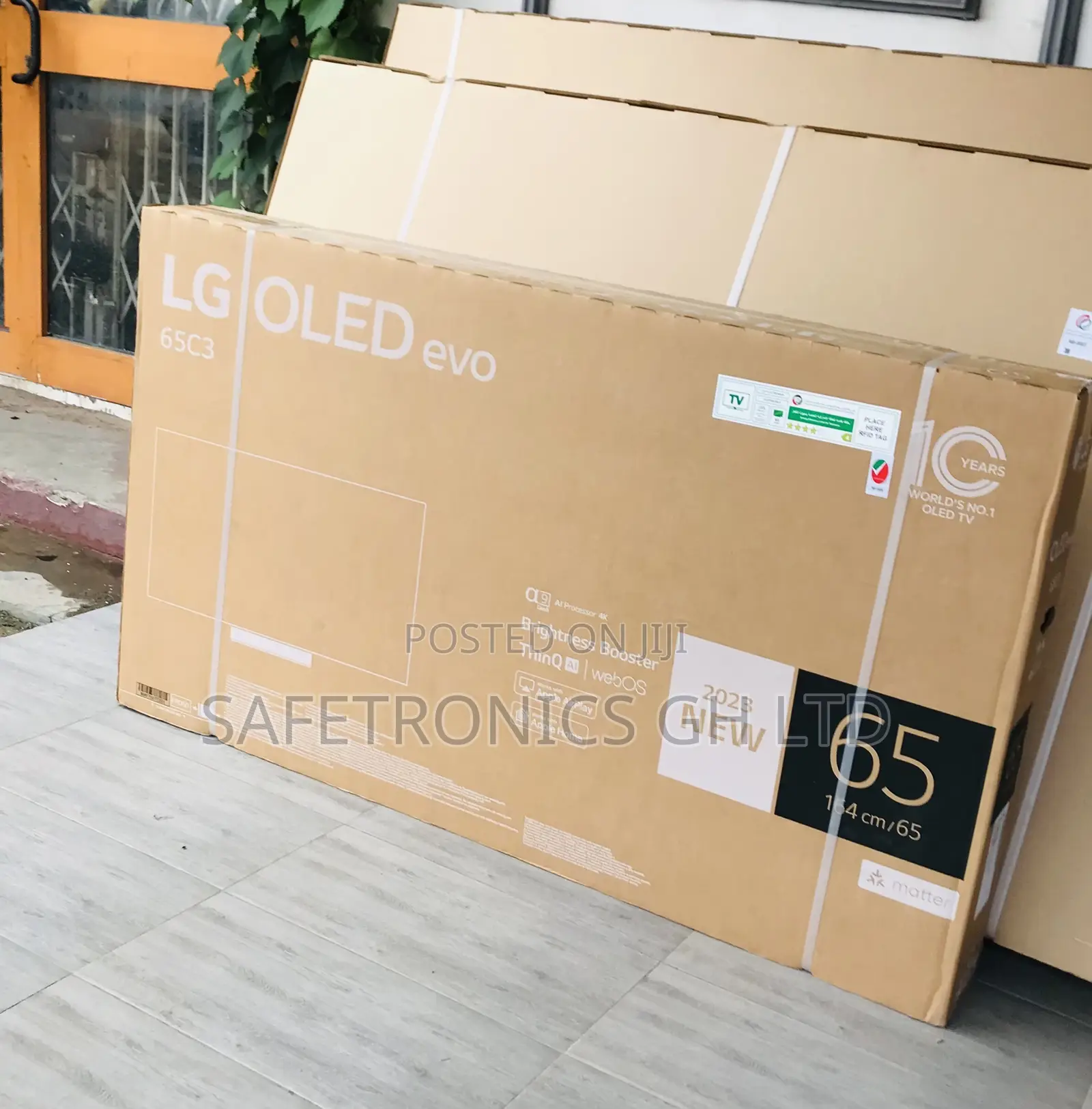 UHD OLED 65 Inches Glossy Smart Crystal LG Tv