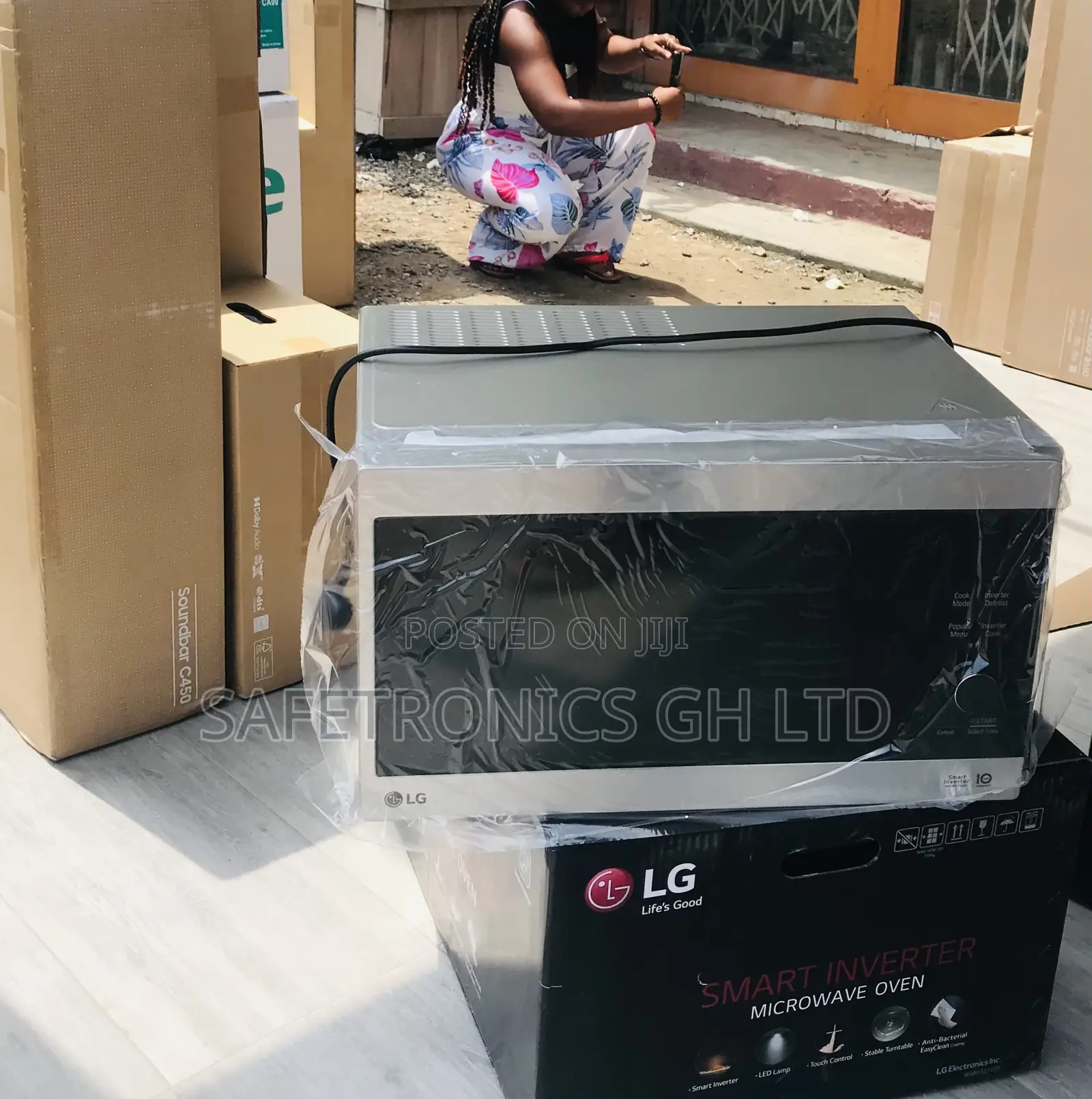 Inverter LG 42L MH8265CIS Electric Countertop Microwave