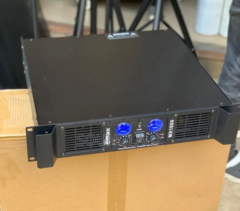 Max Mx1000 Mid Speaker Amplifier