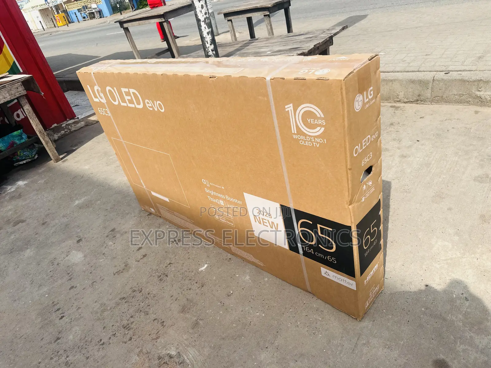 Lg Oled Smart 77”C36 Glossy Display