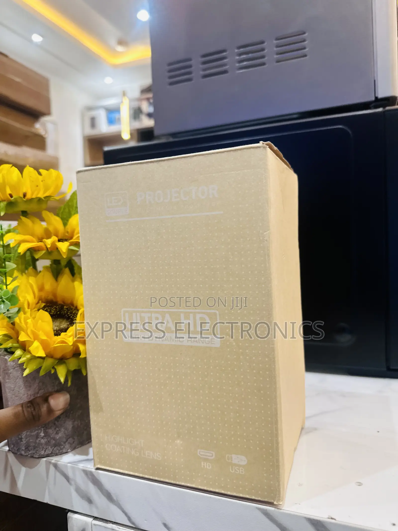 Ultra HD Led Source Projector-