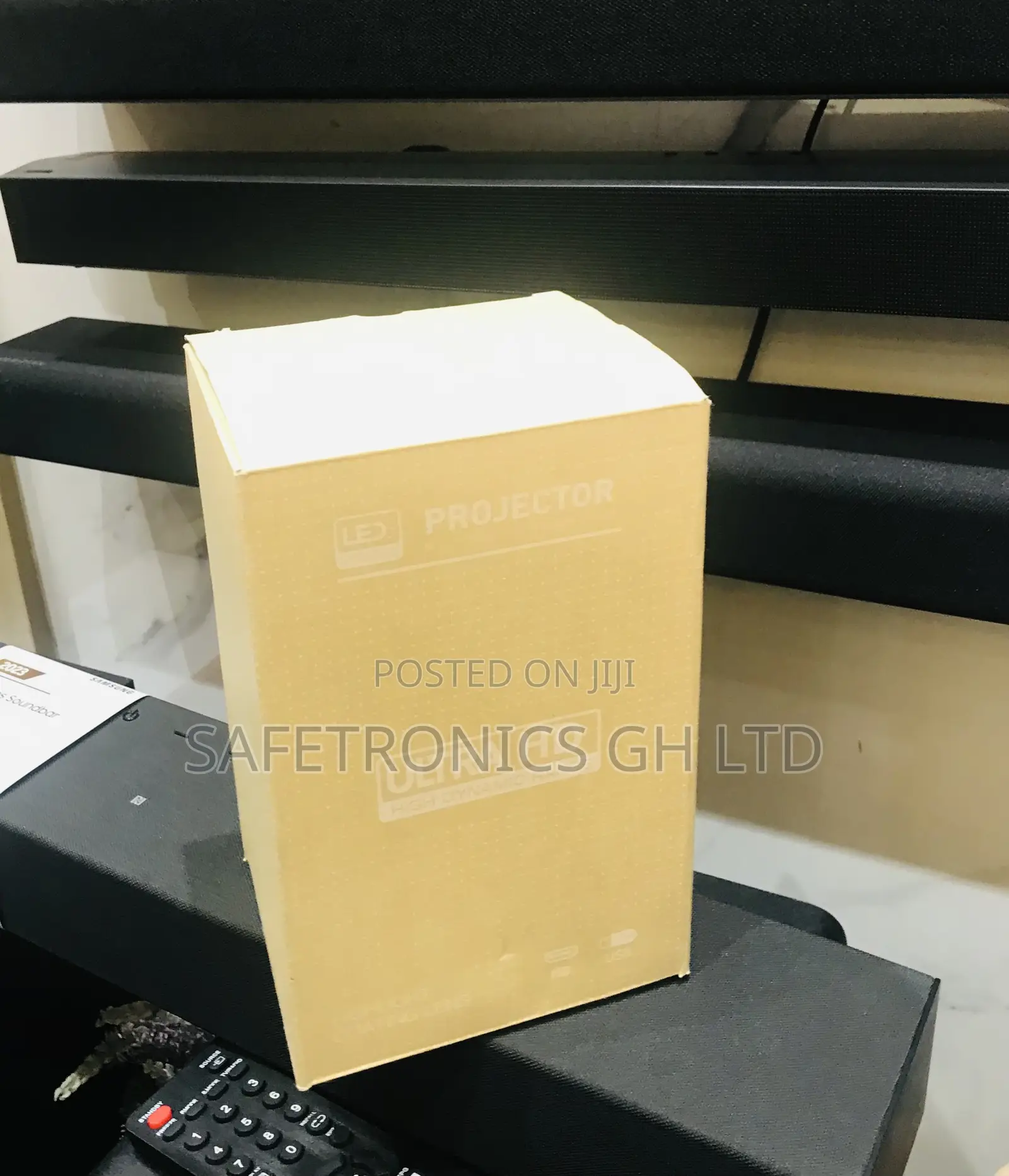 Available Ultra HD  Led Source Projector Original