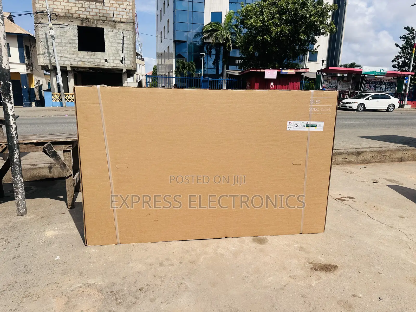 Zealous Slim Qled Smart Samsung 85”Q60c
