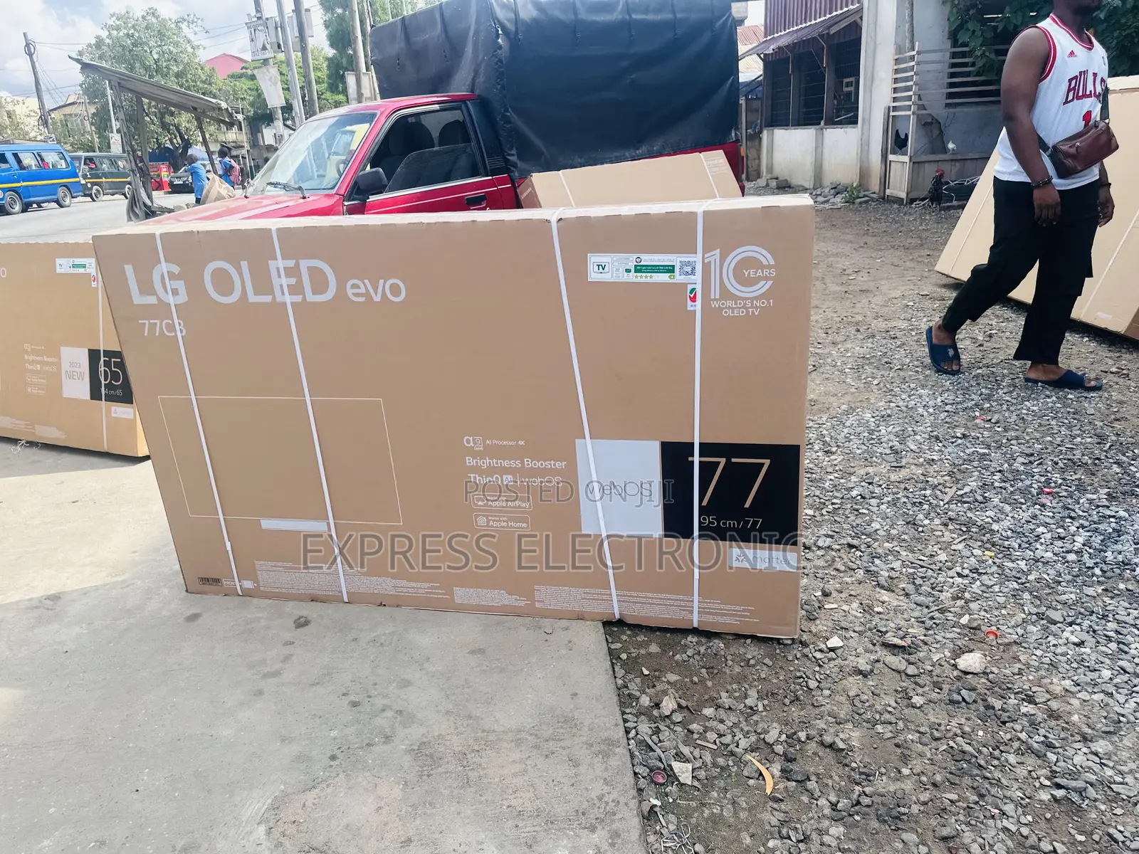 High Revolutions OLED Smart Lg 77”C36