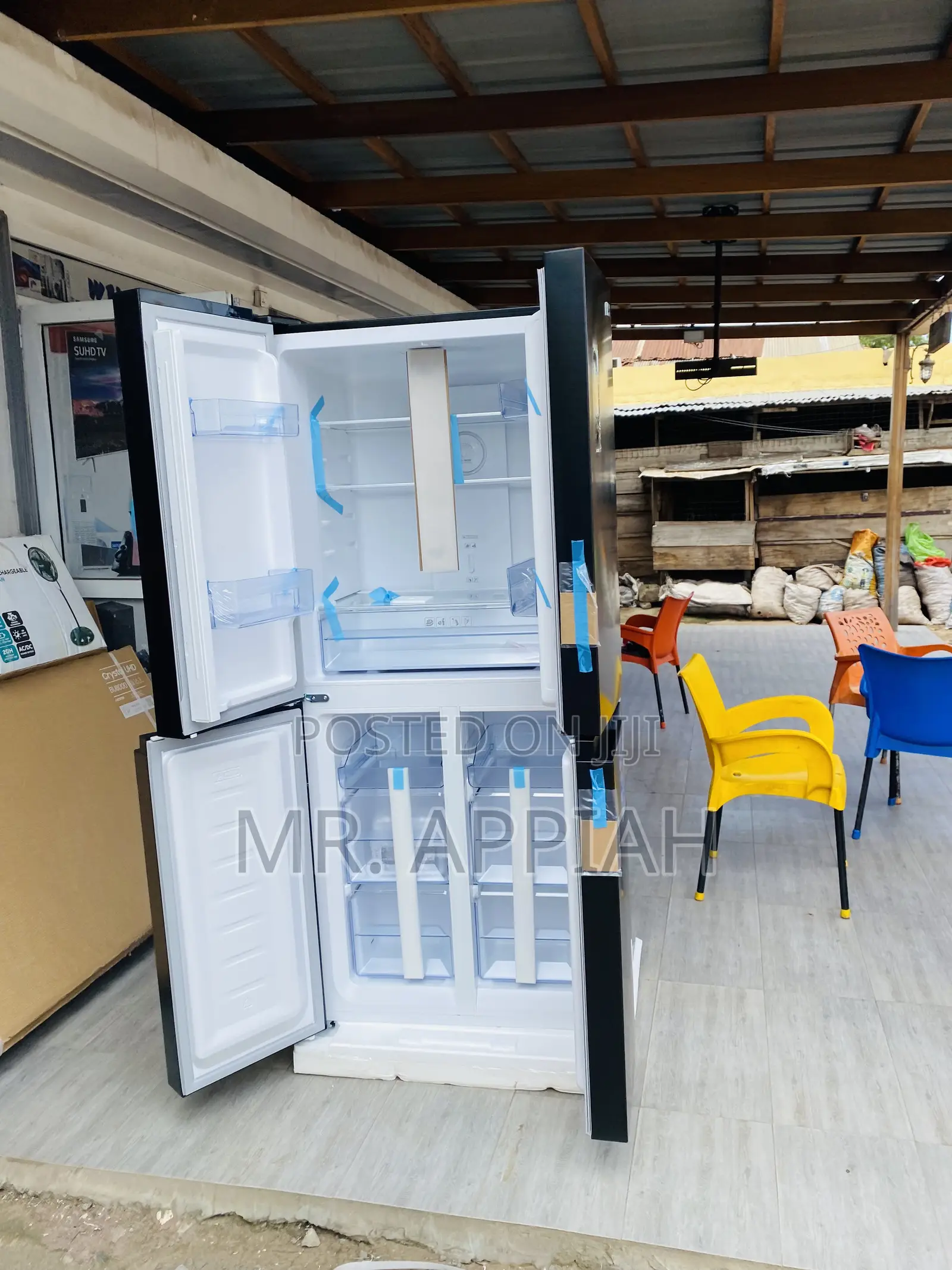 Shop Classic Pearl 337ltr Side by Side Fridge PF-550BSS