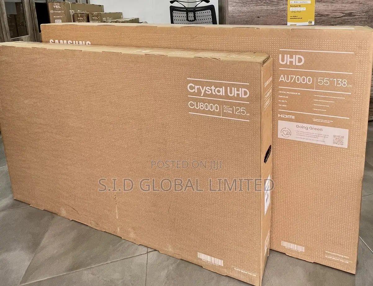 Edgeless Frame Samsung CU8000 Crystal UHD