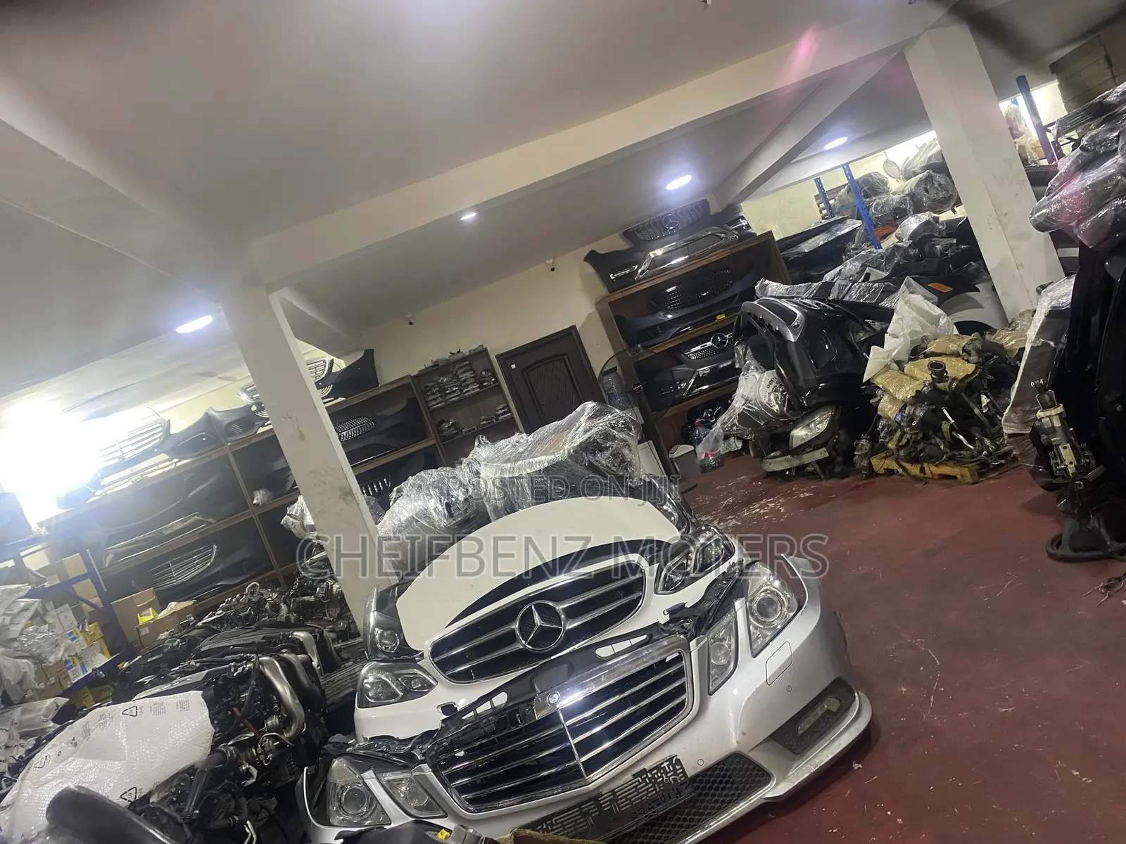 All Kinds of Mercedes Benz Parts Available C300 E300 E400