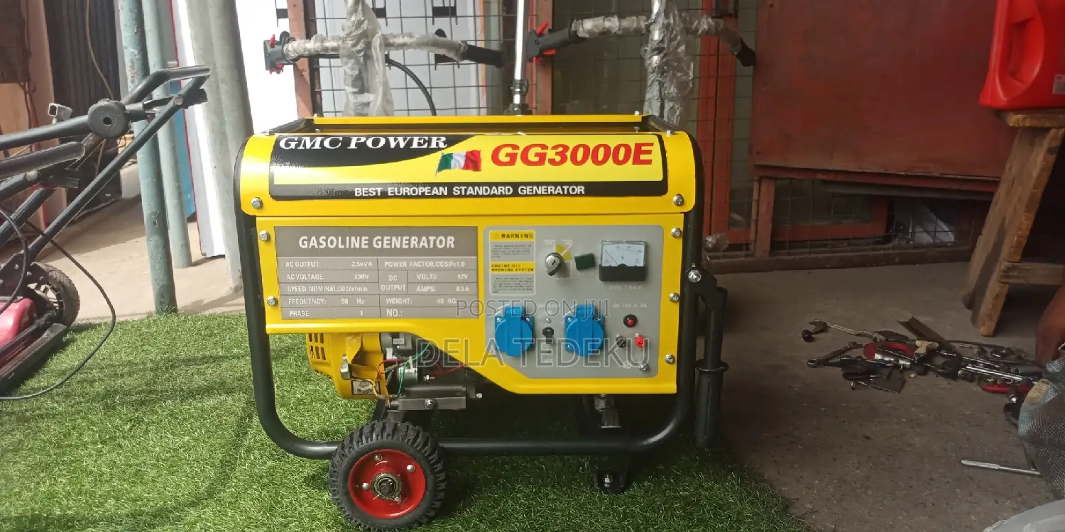 2.5kva Original Petrol Engine Generator/ at Caprice Bus Stop