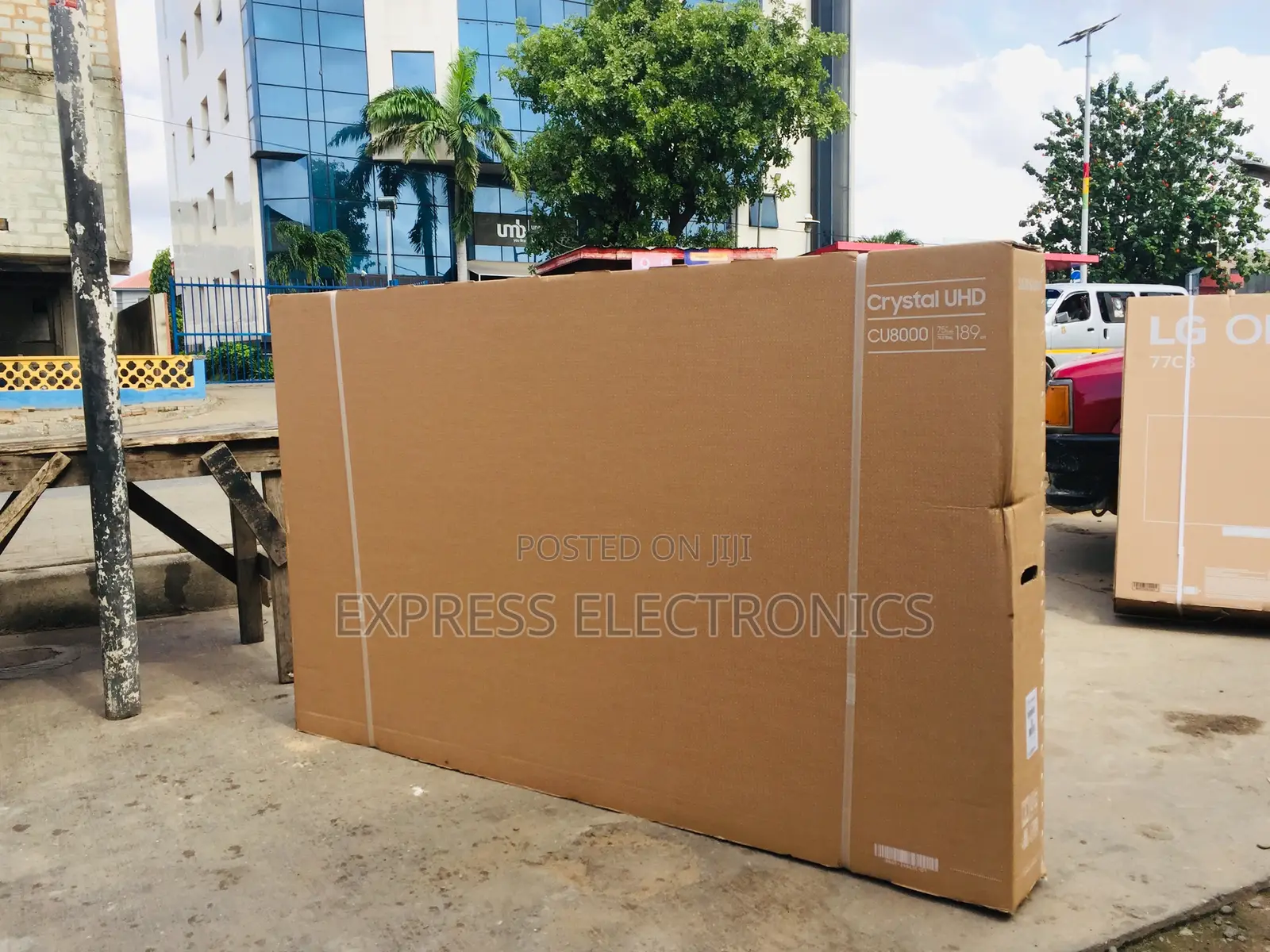 Vivid Clear Pictures UHD Smart Samsung 75”Cu8000