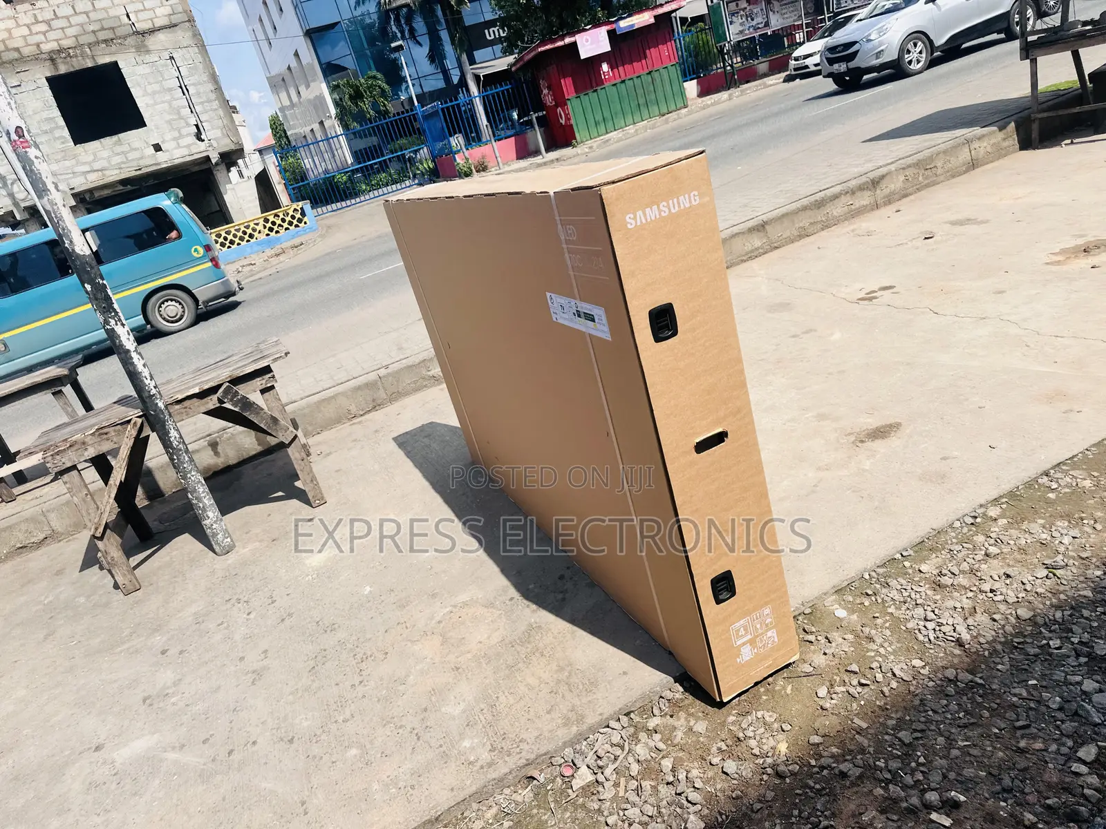 Vivid Clear Qled Smart Samsung 85”Q70c
