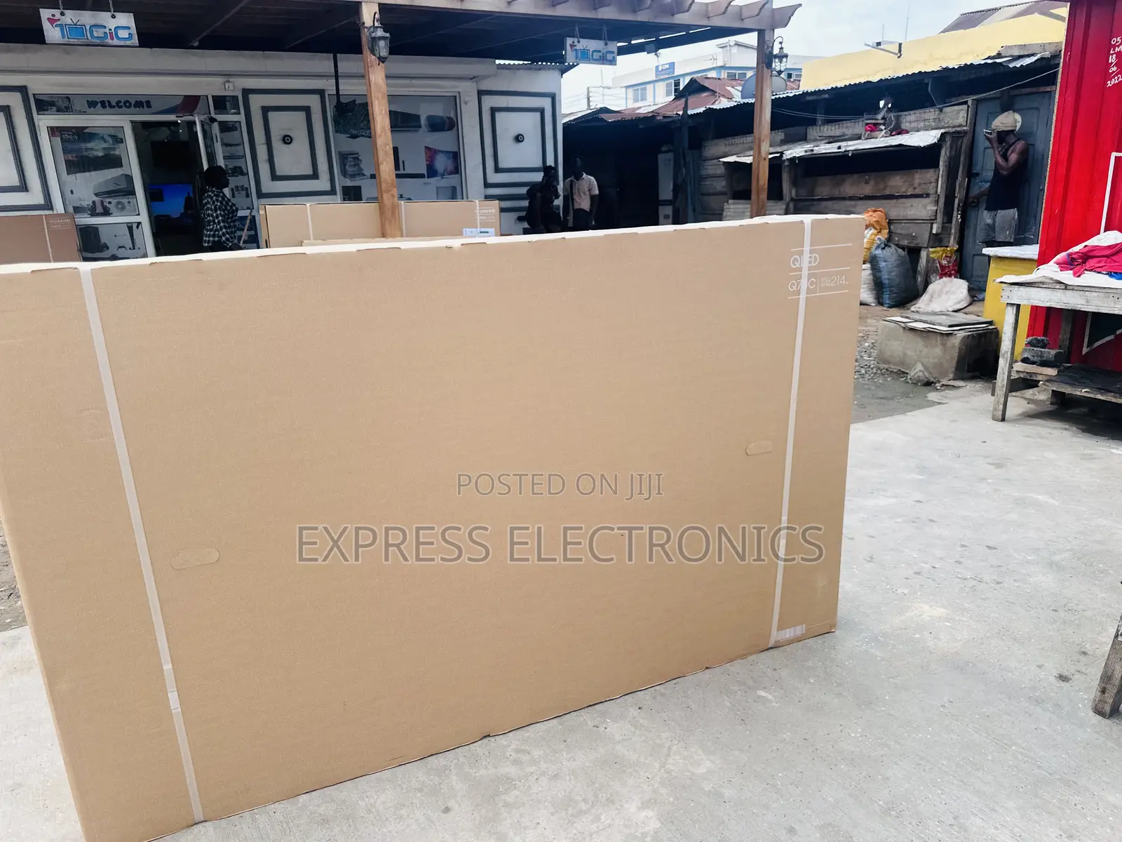 High Brightness Qled Smart Samsung 85”Q70c