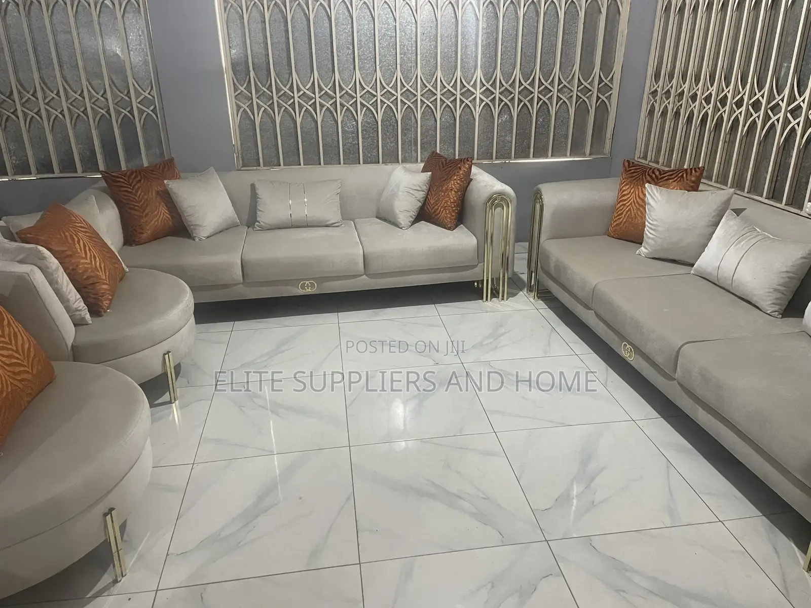 Excutive Sofa Set