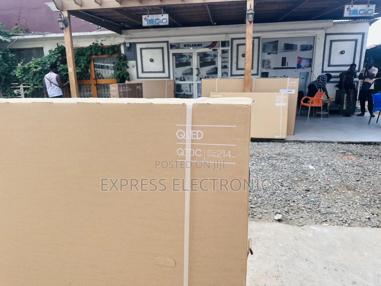 Wide Qled Smart Samsung 85”Q70c