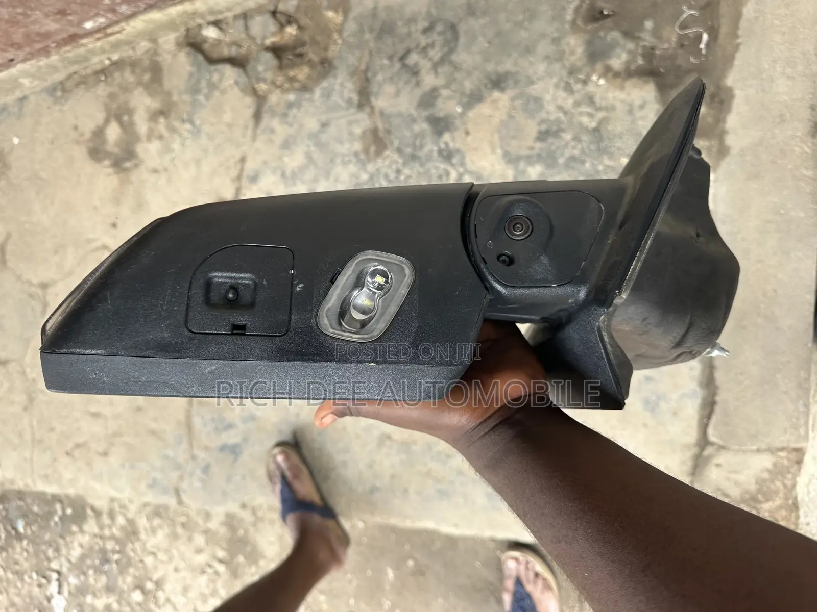 Ford F150 2018 Mirror Right Side It Comes With Cameras