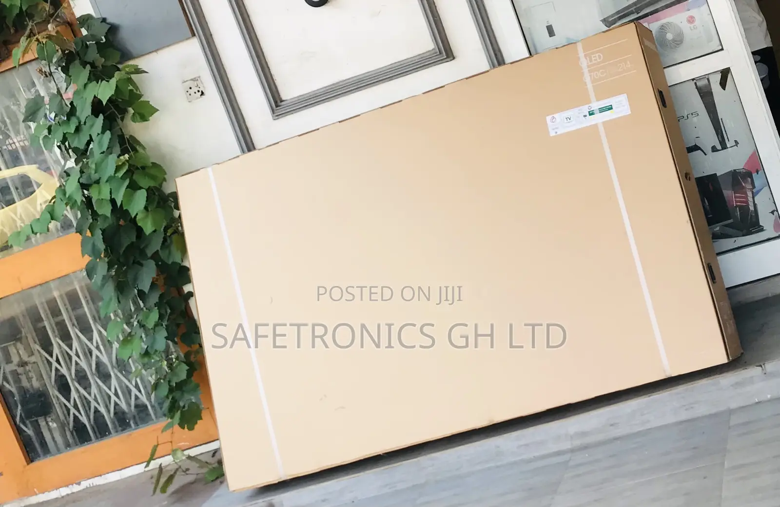 Crystal UHD Qled Smart 85 Inch Glossy Samsung Television