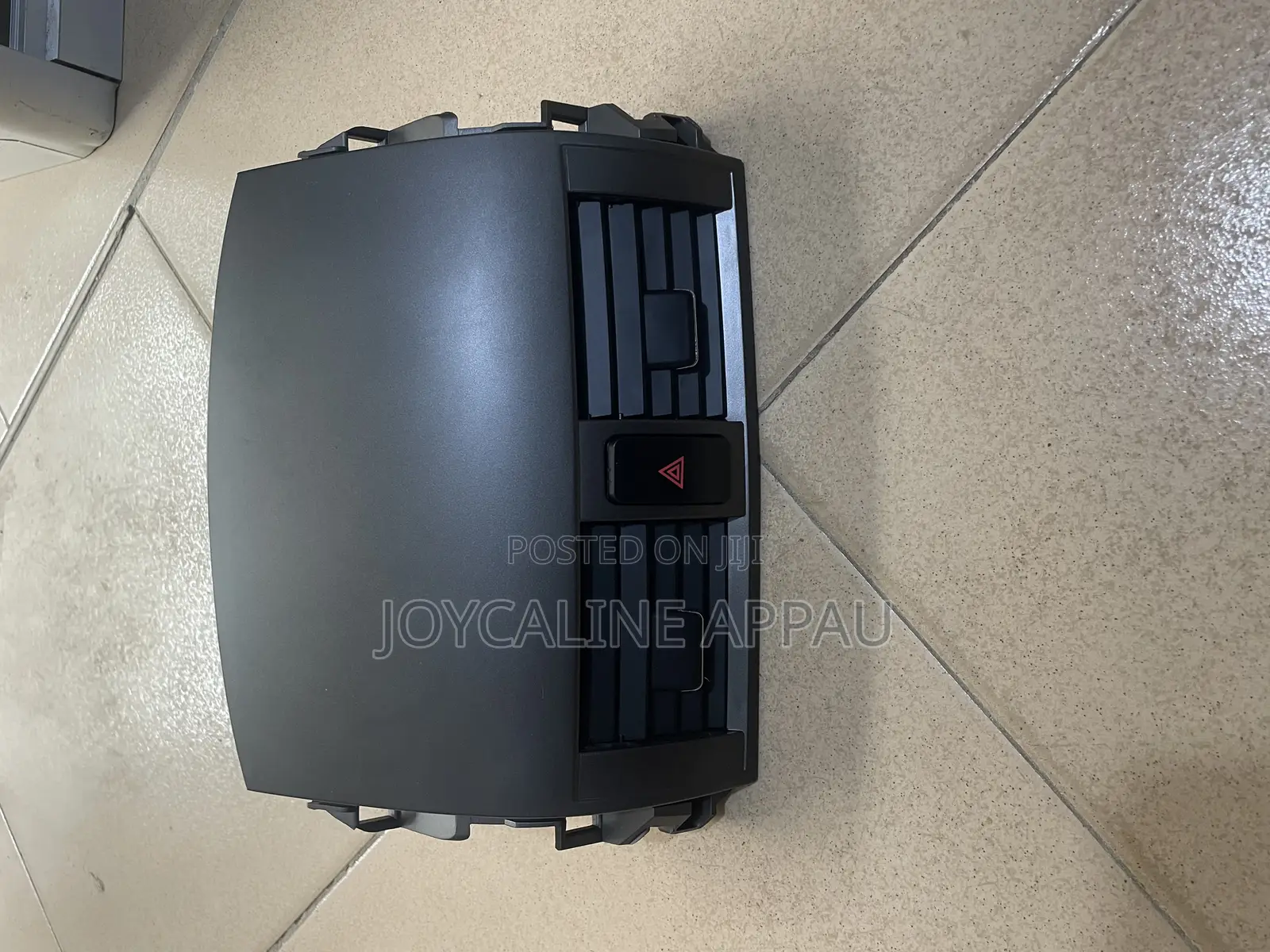 Toyota Corolla 2008 to 2013 a/C Dashboard Air Vent Panel