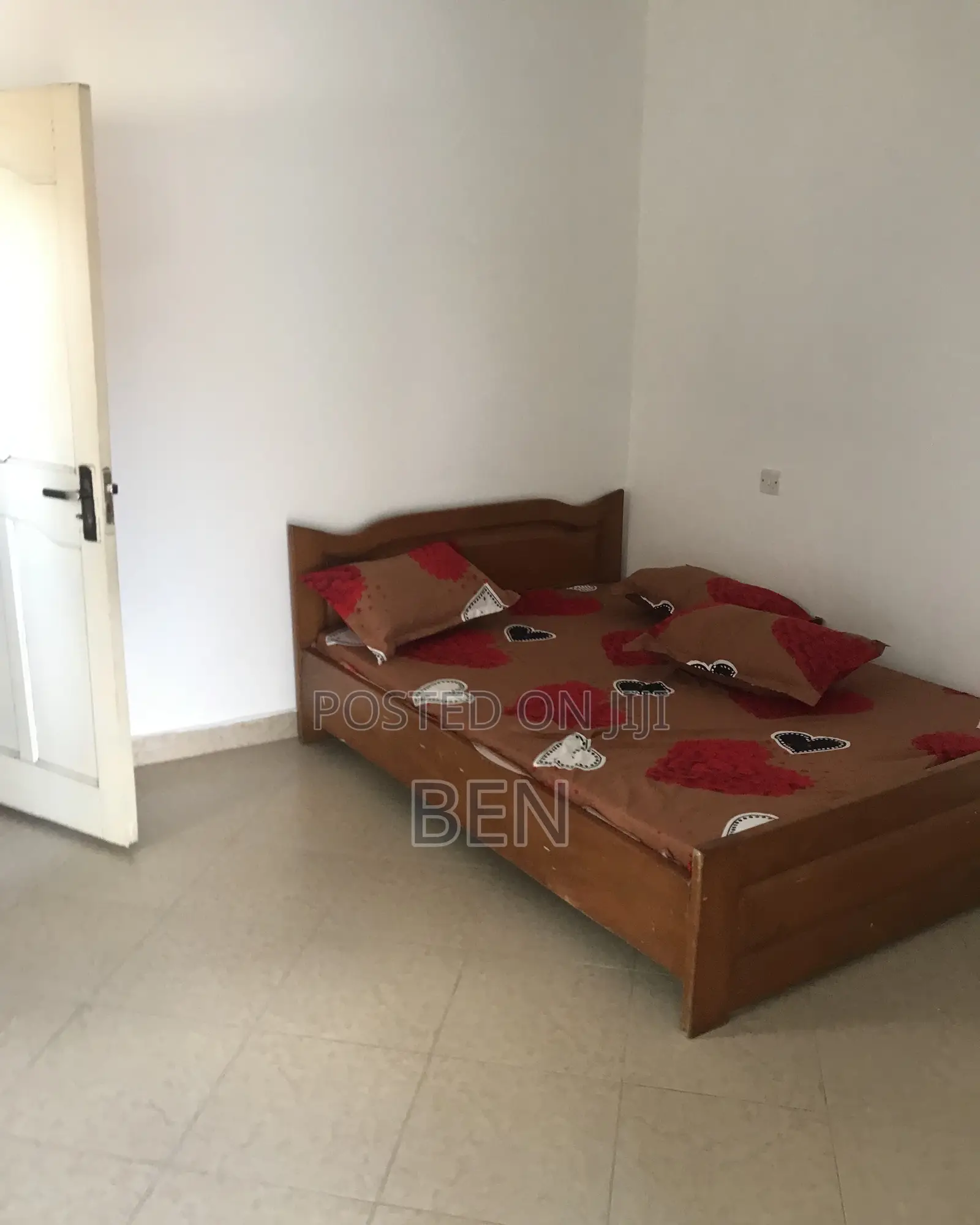 Furnished 1bdrm Apartment in Alajo for rent