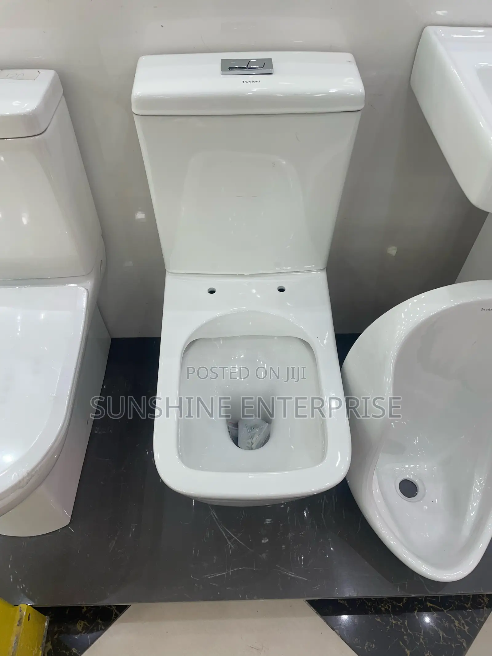 Press Top Water Closet
