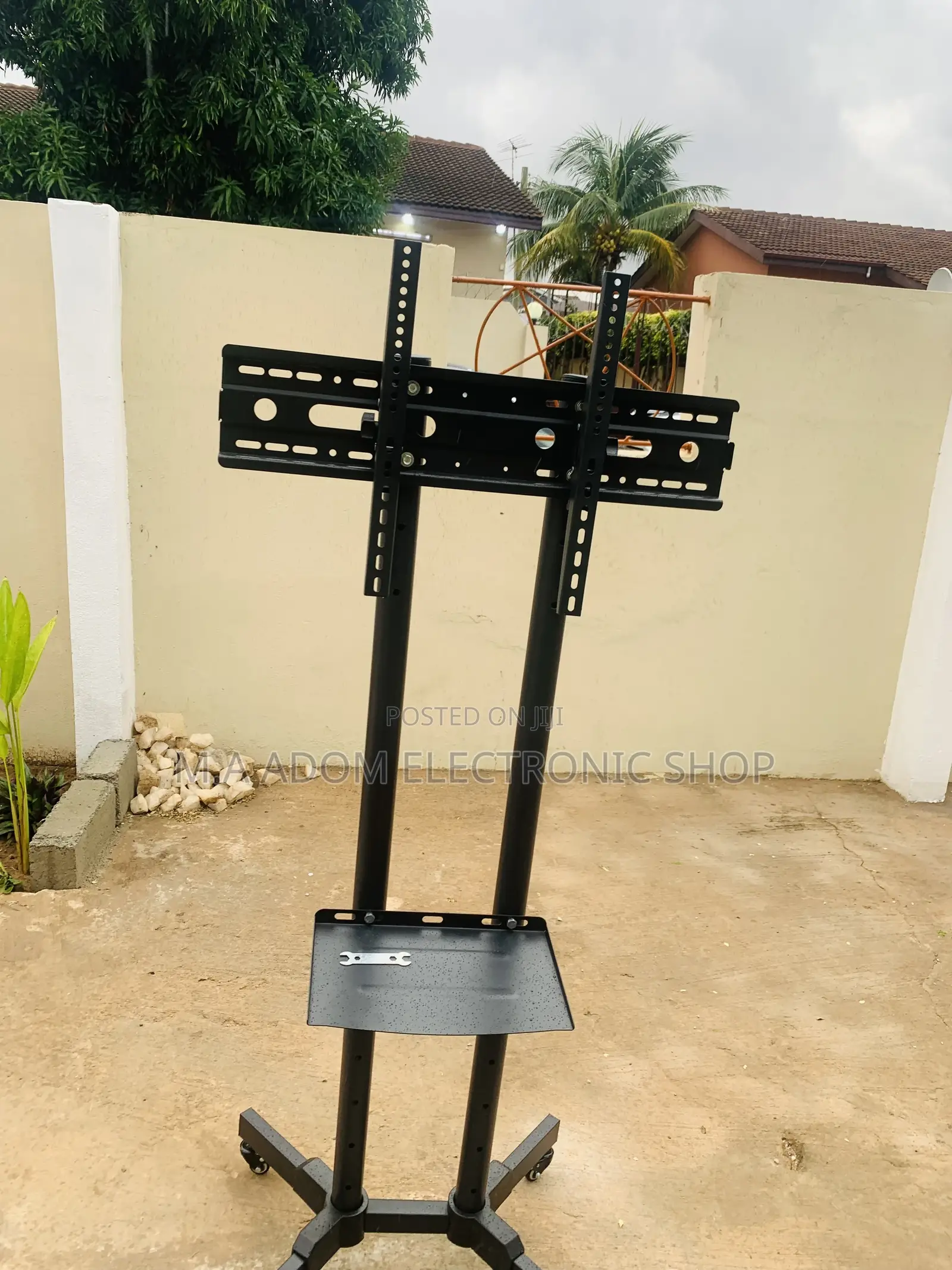 Mobile Tv Stand With Wheels