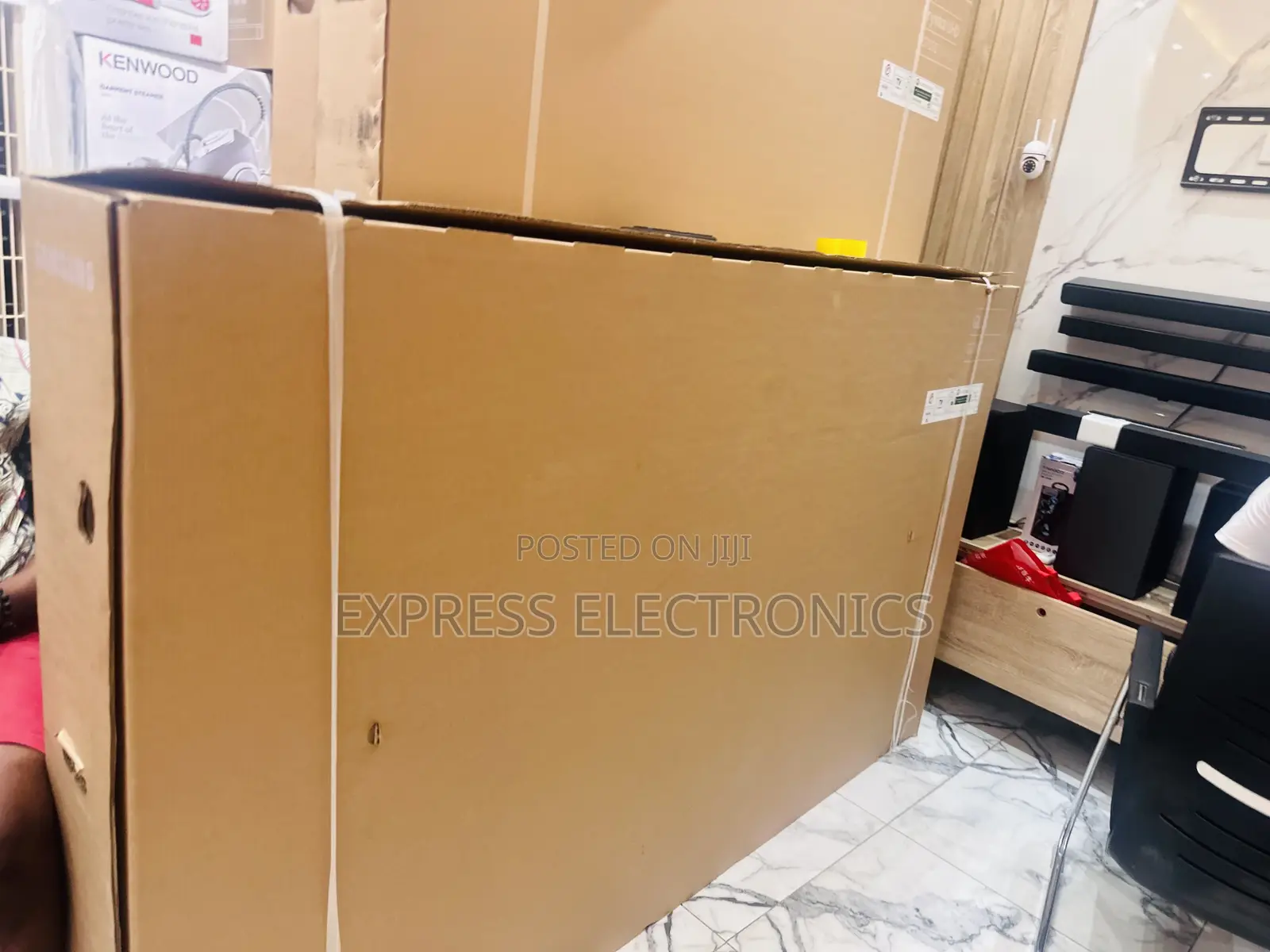 Clear Volume Qled Samsung Tv Smart 85”Q70c