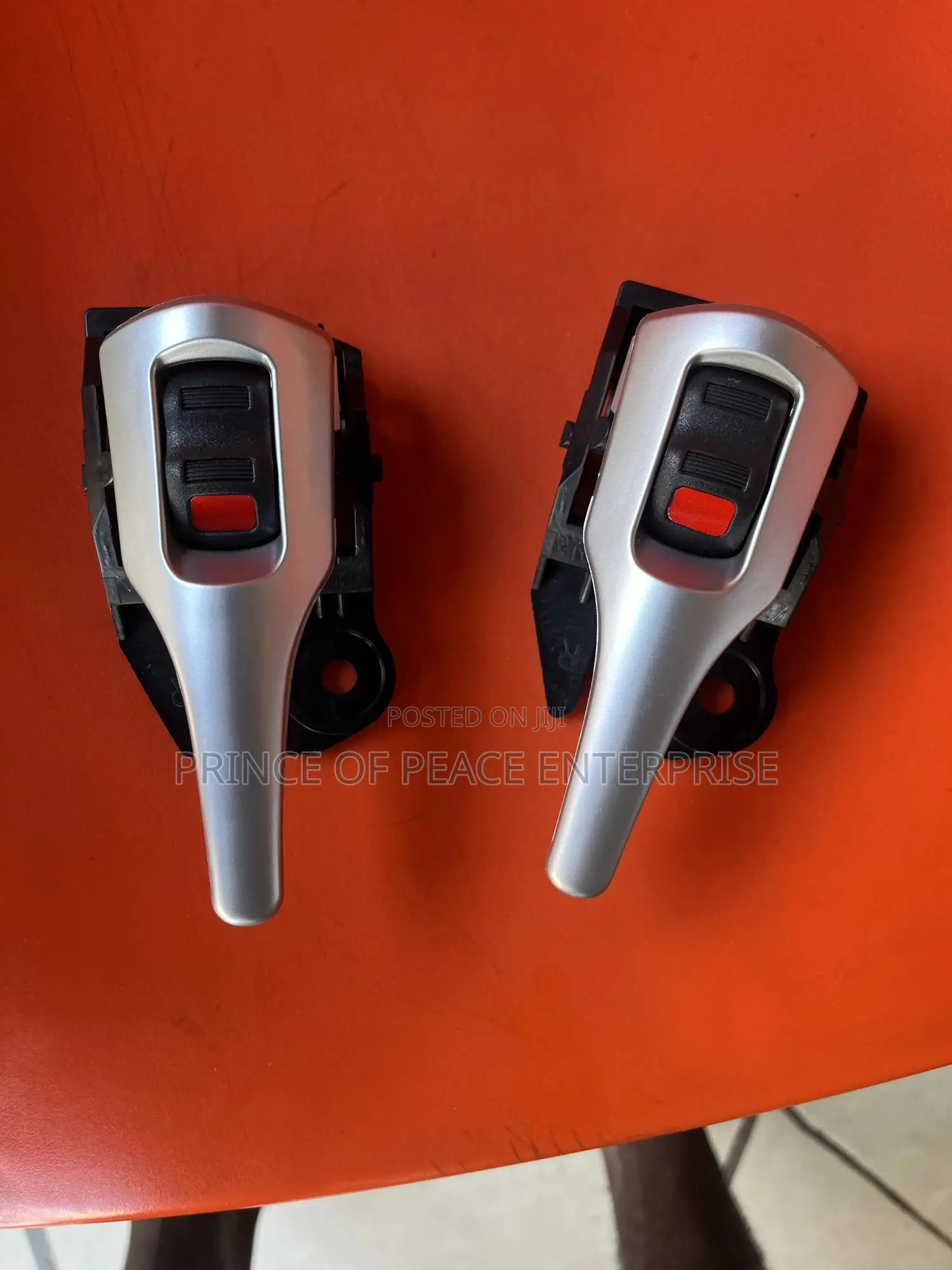 Pontiac Vibe Inside Door Handles