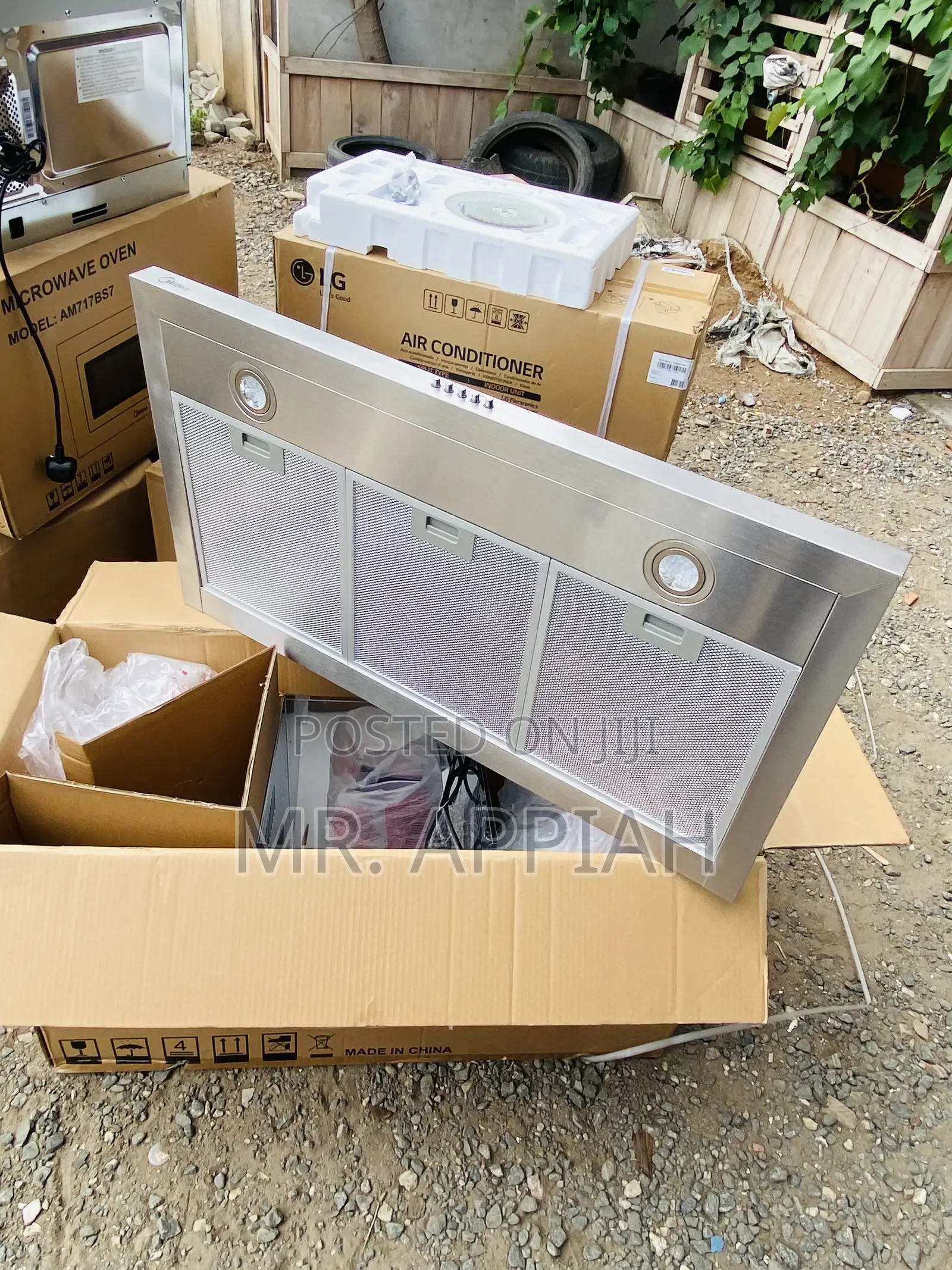Elegant Midea 90M21 90cm T-Shape Rangehood With 3 Speed.