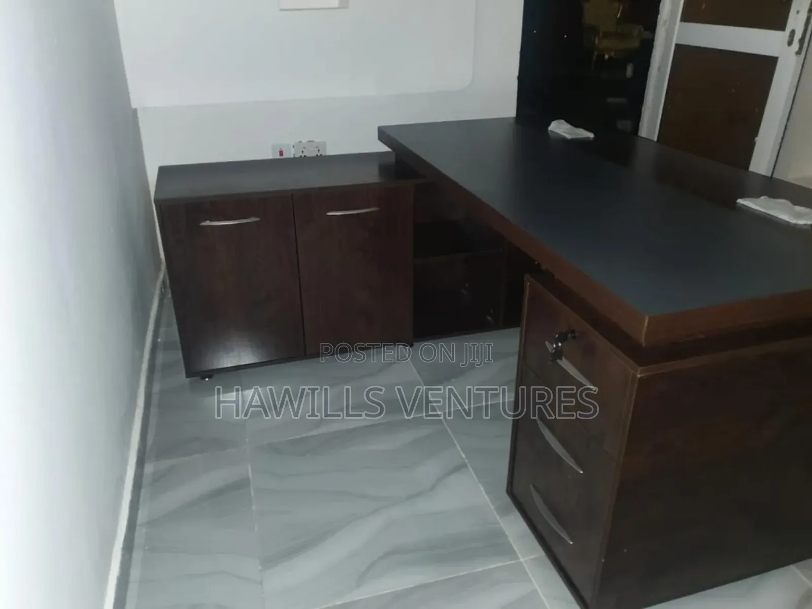 Office Executive Table