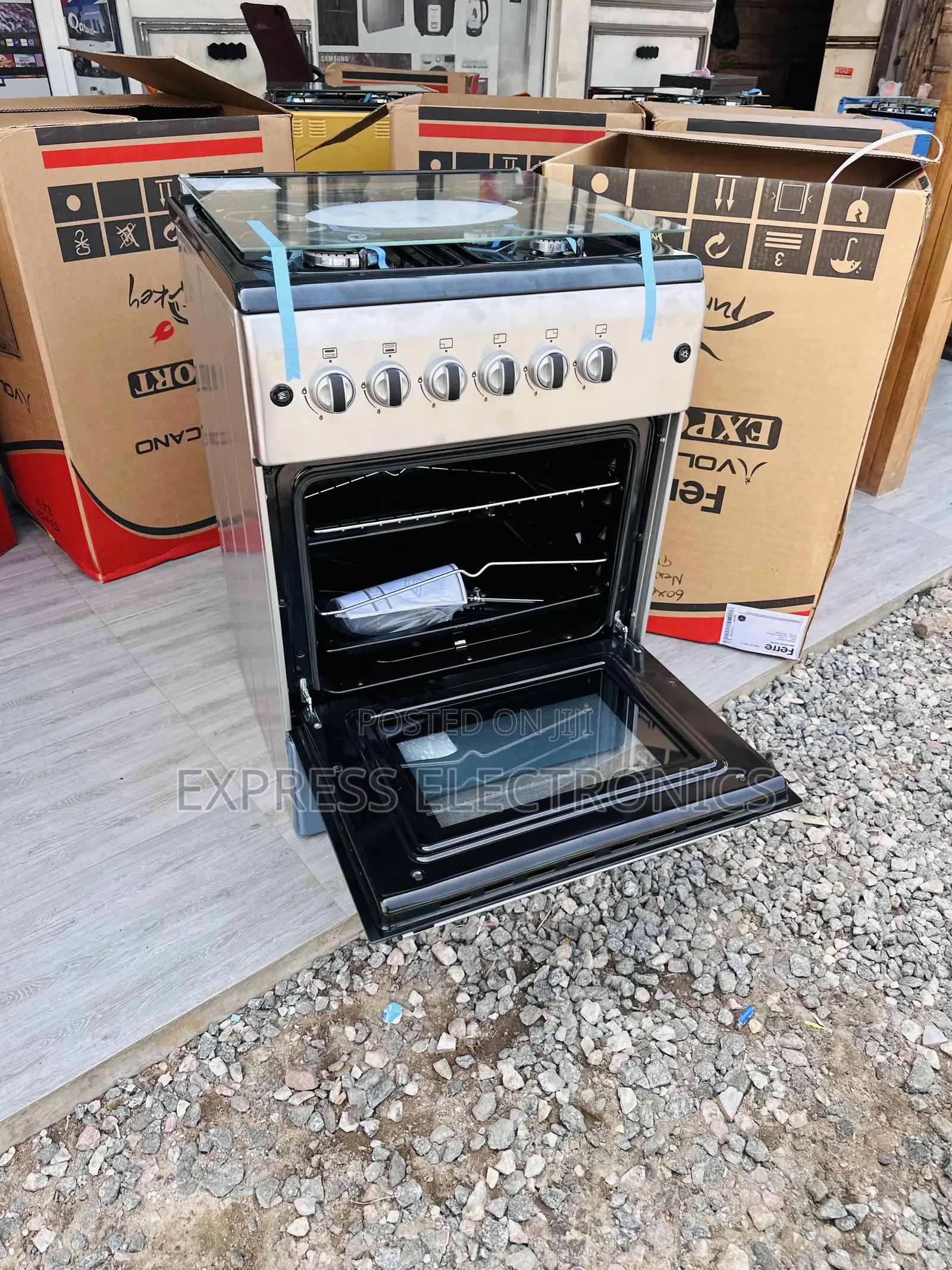 60/60 New Line Gas Stove Oven Ben 4burner Ferre