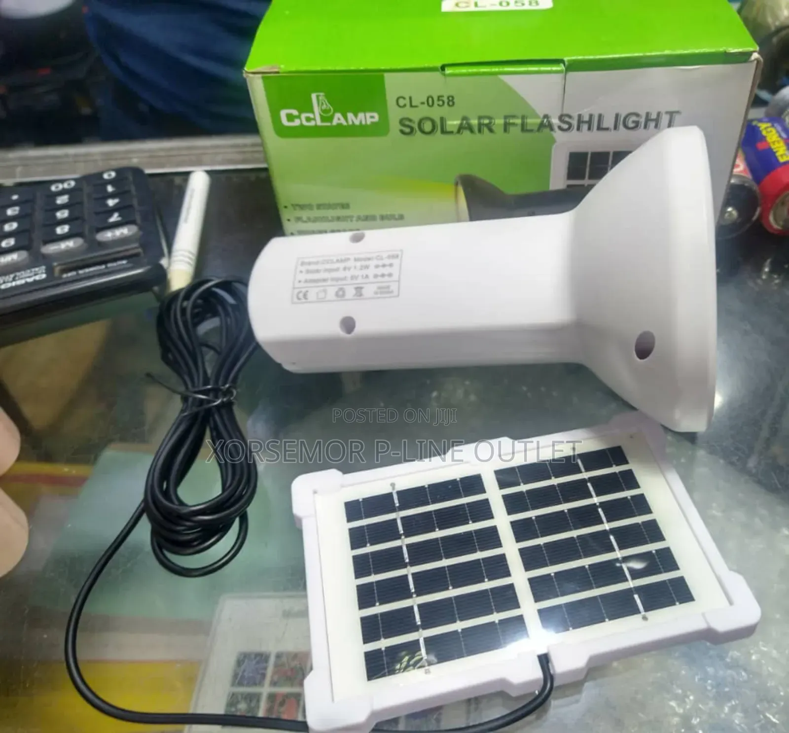 Cclamp Solar and Electric Flashlight 