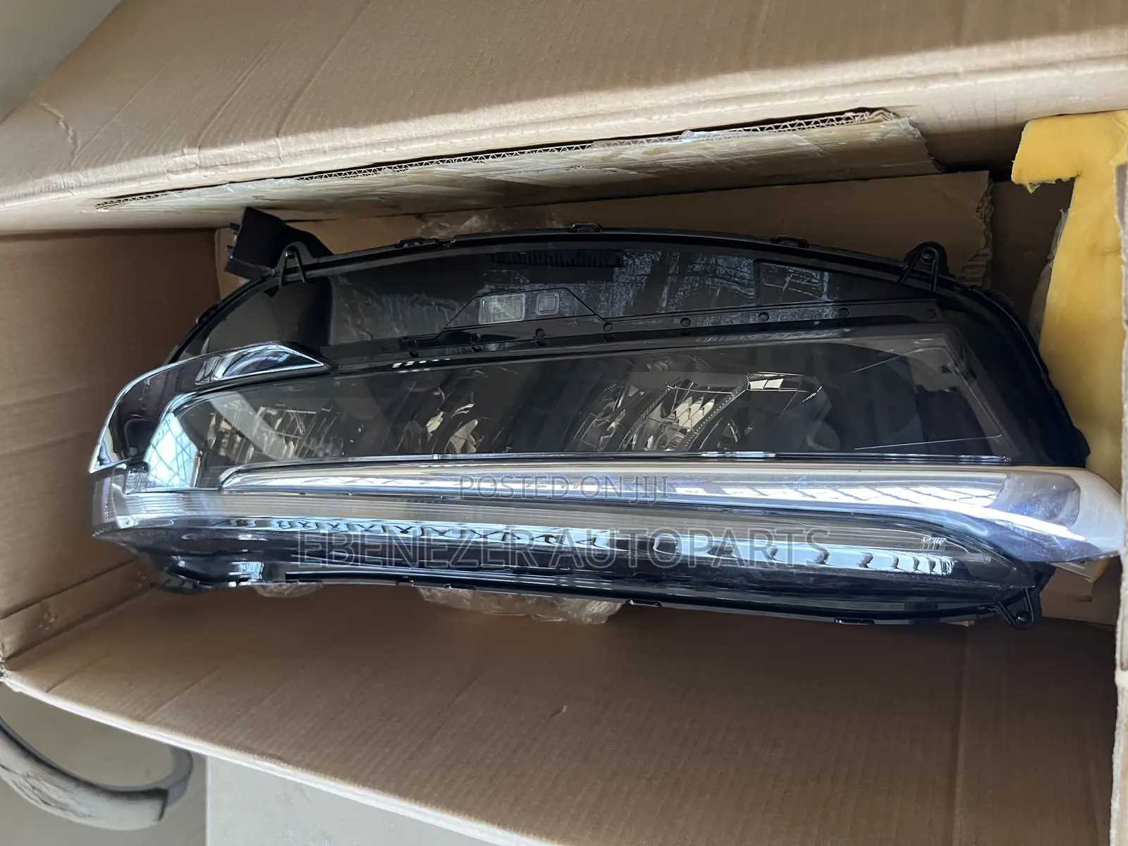 Honda CRV 2023,2024 Headlamp
