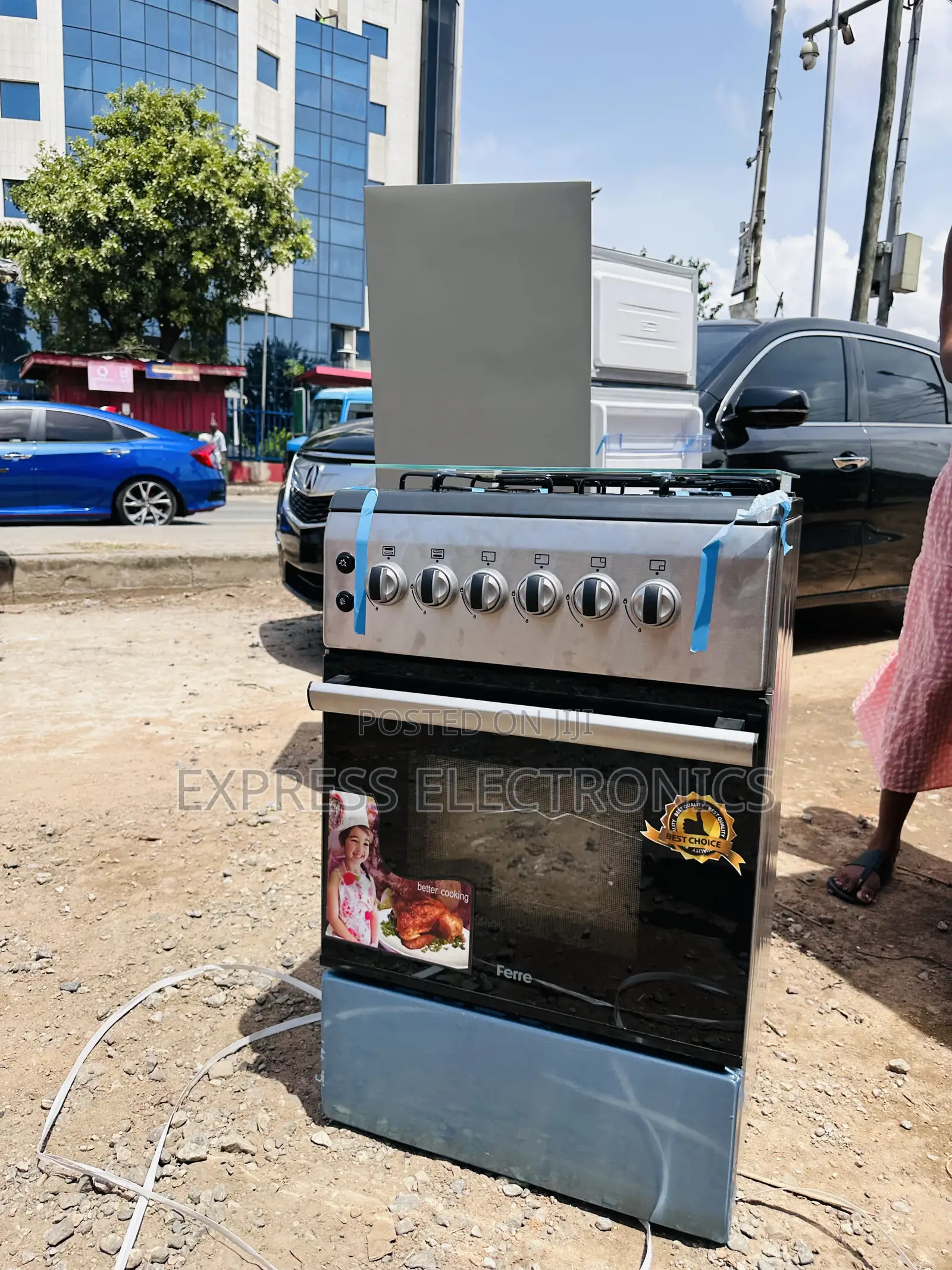 Newline Sleek Gas Stove Oven Grill 4burner 50/60