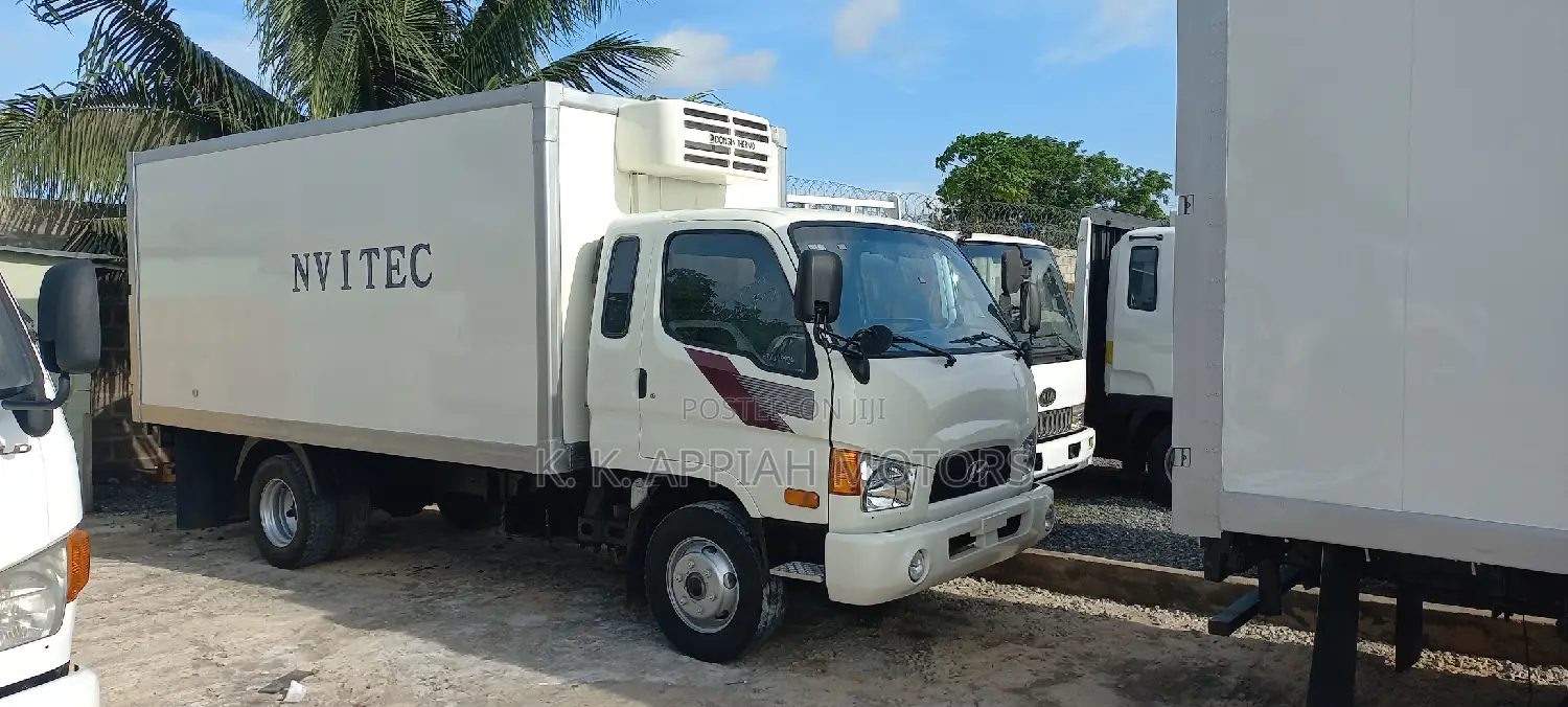 Hyundia Mighty Two Refrigerator 6 H