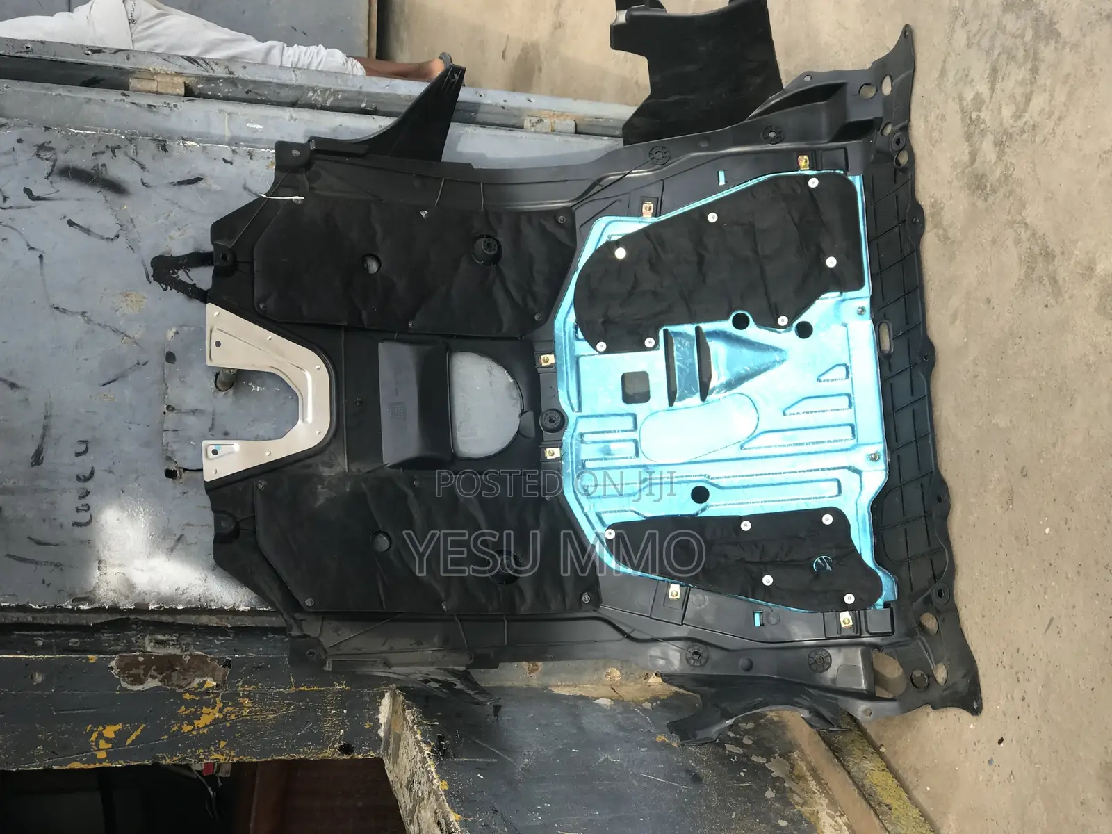 Honda Civic 18 Engine Cover