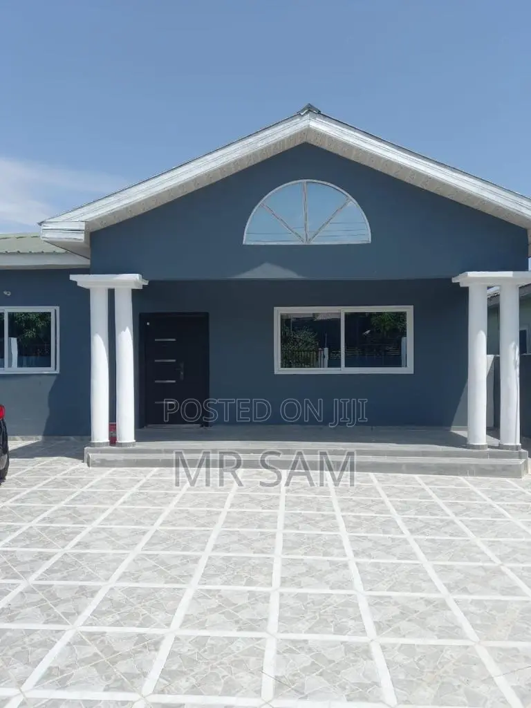 3bdrm House in Kasoa for sale