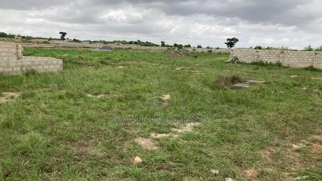 5bdrm House in Oyarifa for sale