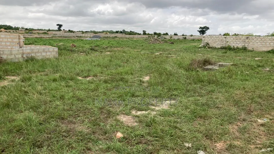 5bdrm House in Oyarifa for sale