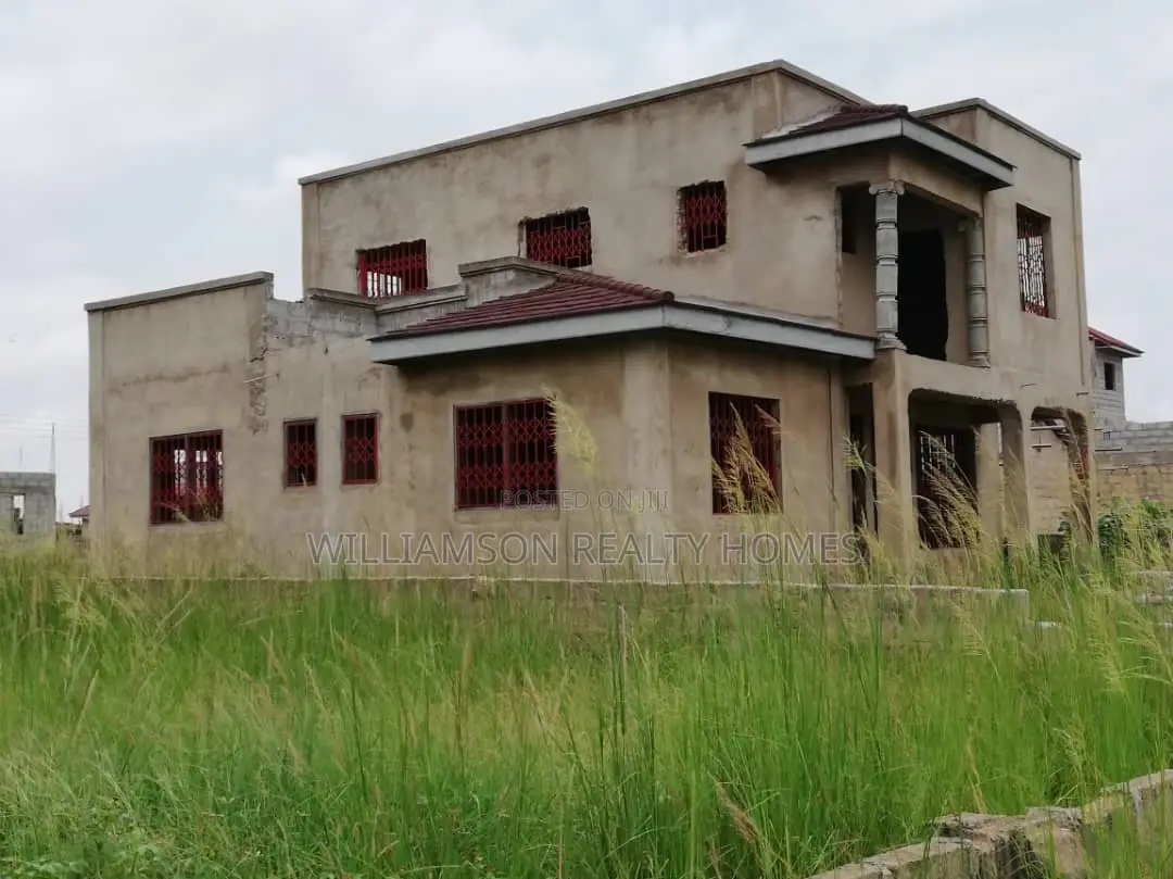 Uncompleted 4bedrooms Duplex Hse for Sale at Borteyman