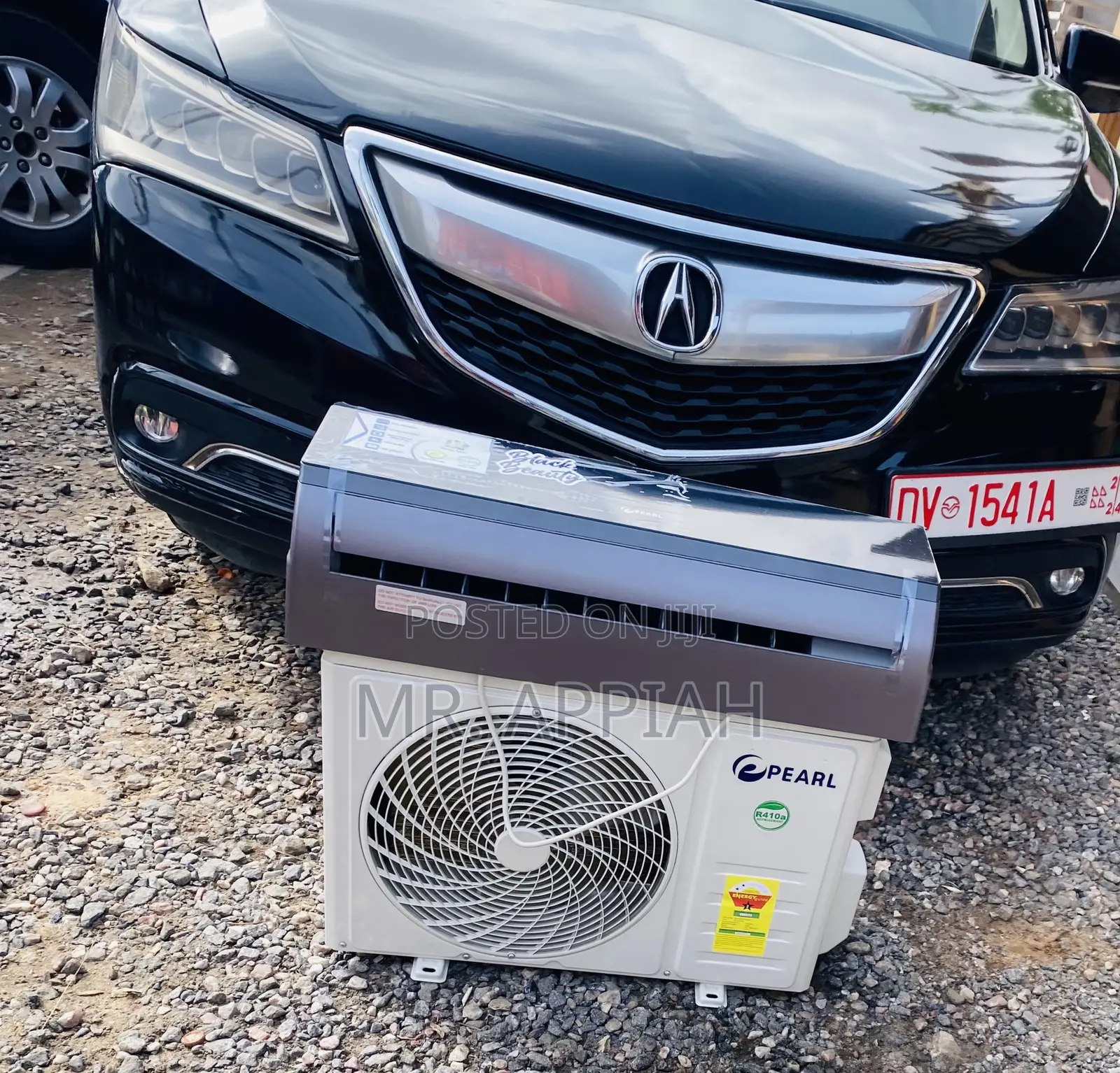 Split Type Pearl 1.5hp Air Conditioner(Black).