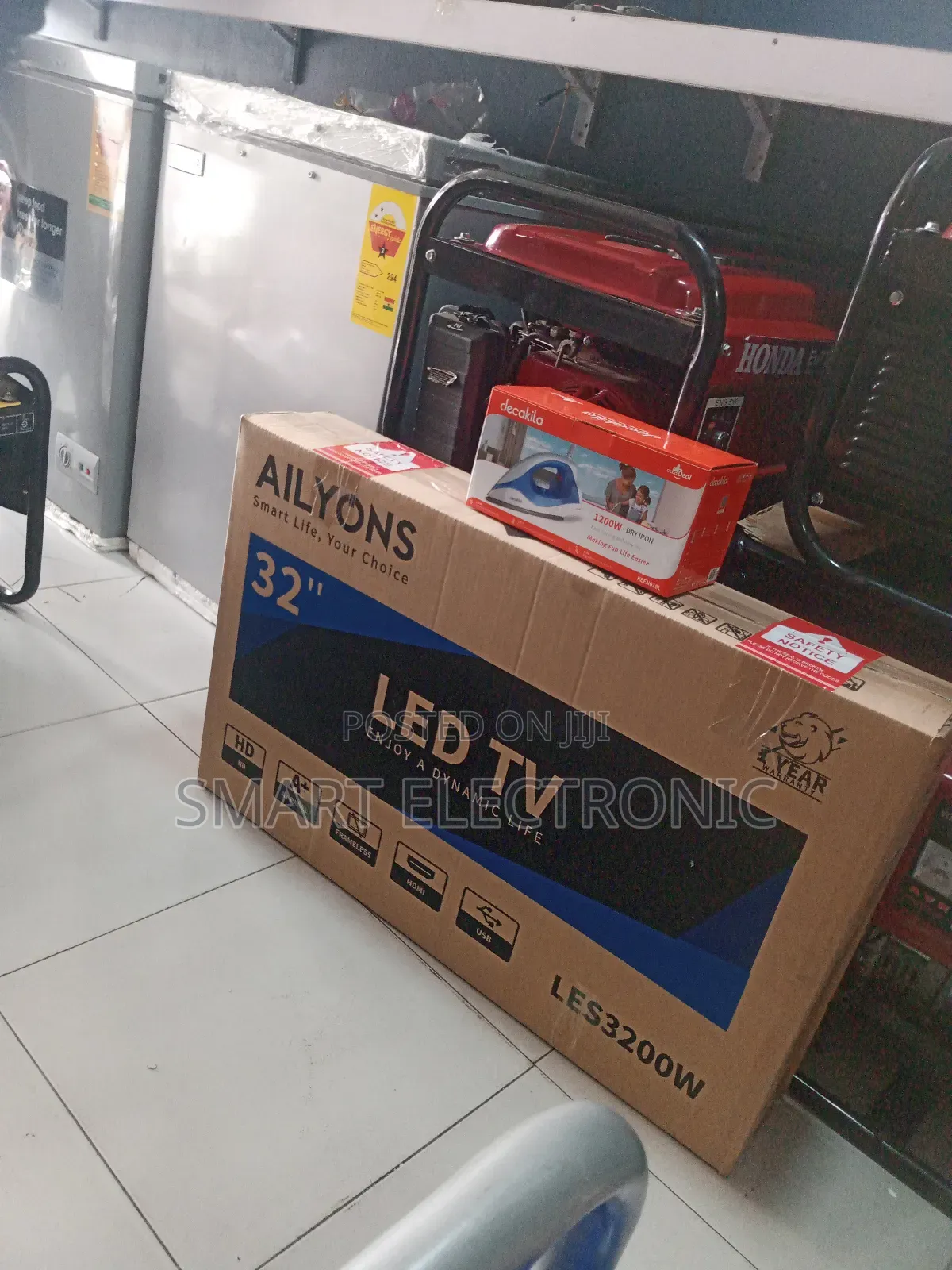 Ailyons Digital Satellite LED Tv DVB-T2/S2 New Tv