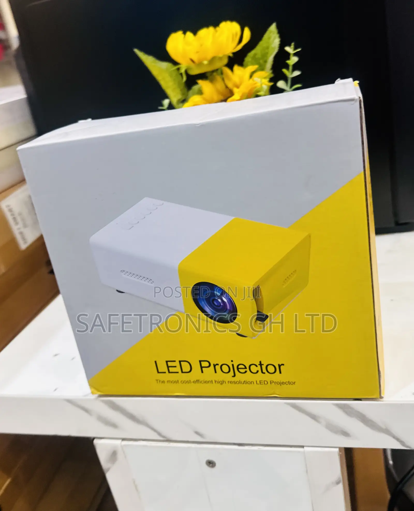 Essential New Led Projector