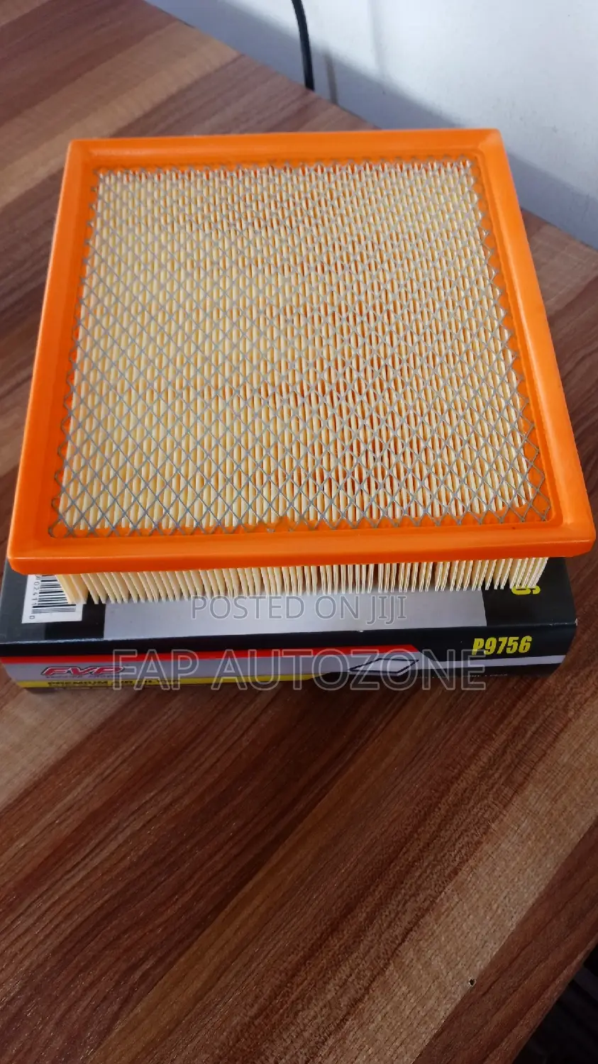 01652. Original Dodge, Jeep Air Filter From Usa. P9756