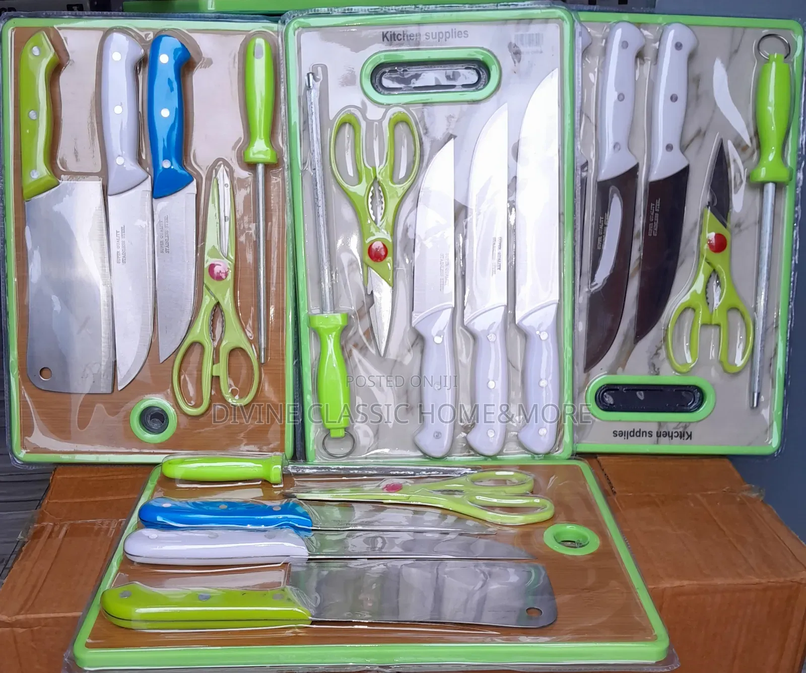 7pcs Knives, Scissors, Peeler and Chopping Board Set