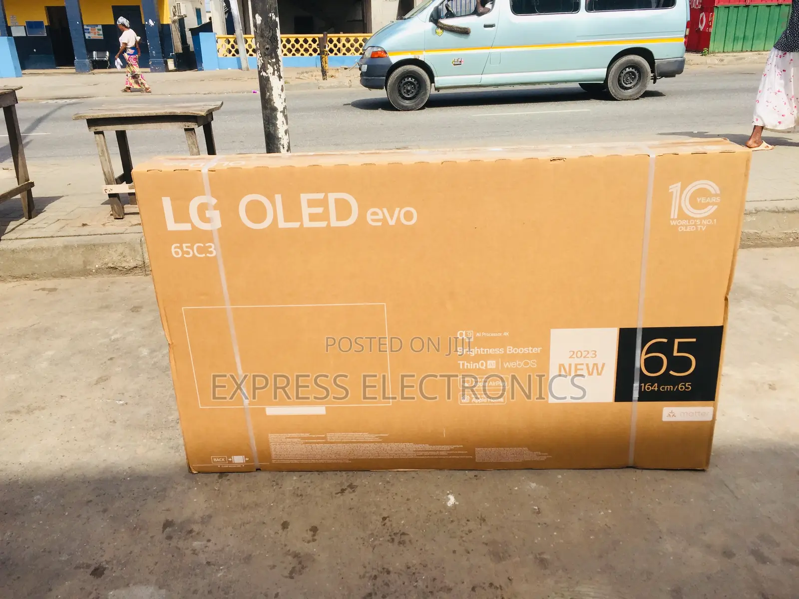 Amazing Deal on OLED Smart Lg 65”C36 Television