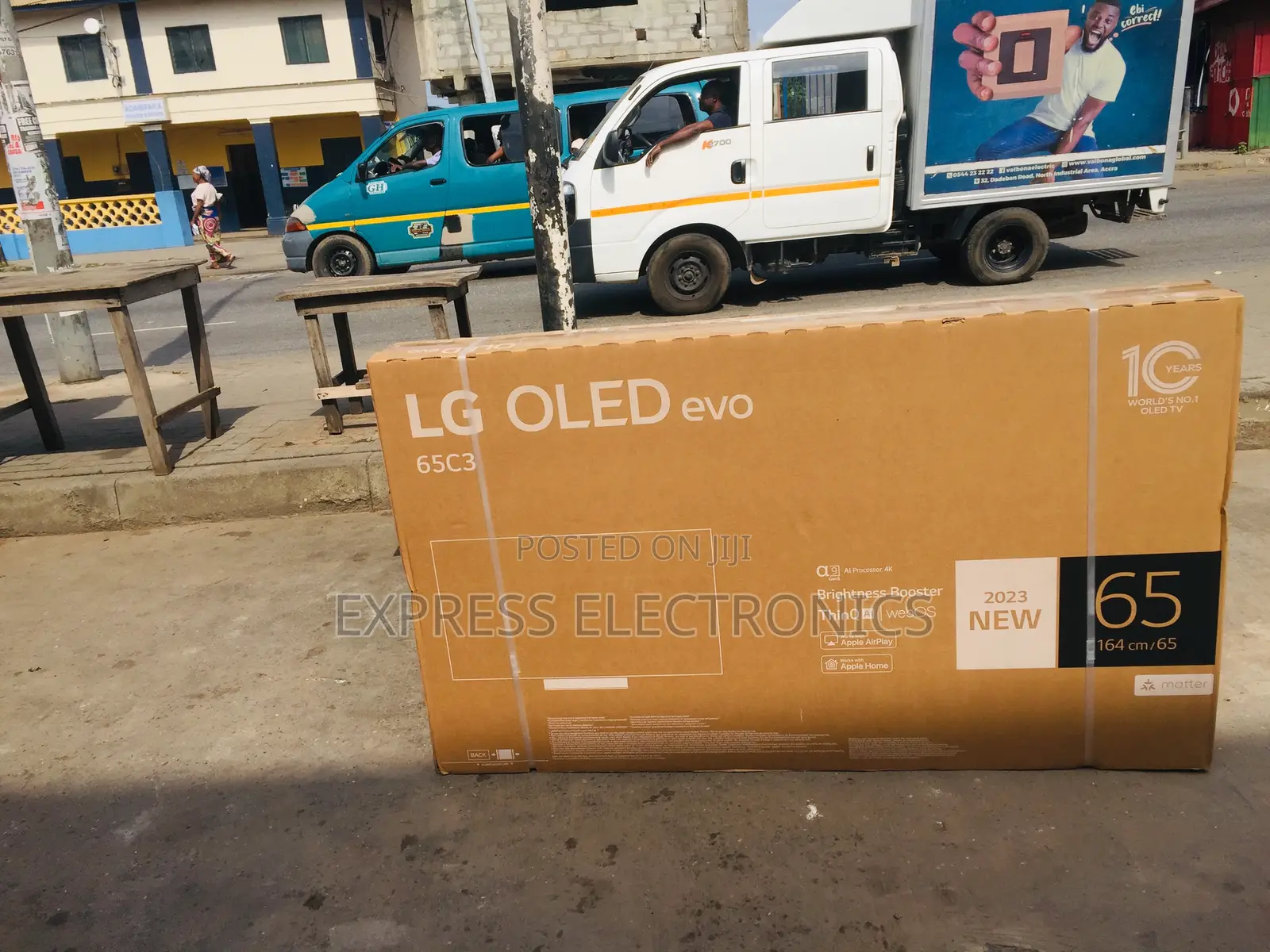 Amazing Deal on OLED Smart Lg 65”C36 Television