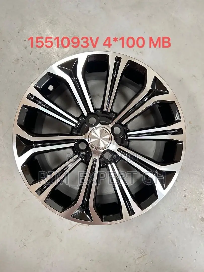 2024 Toyota Yaris Rim 15