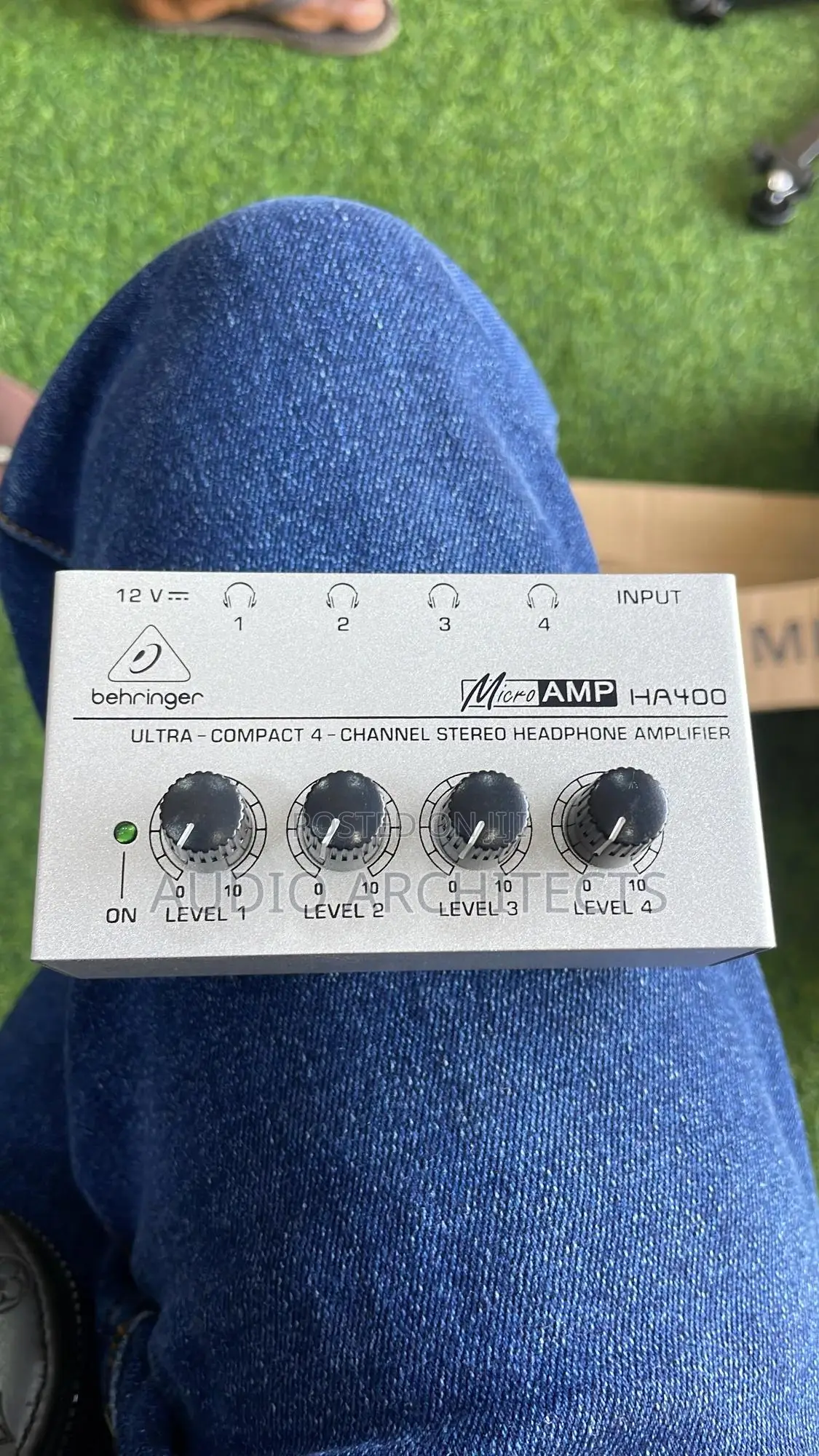HA400 Headphone Amplifier