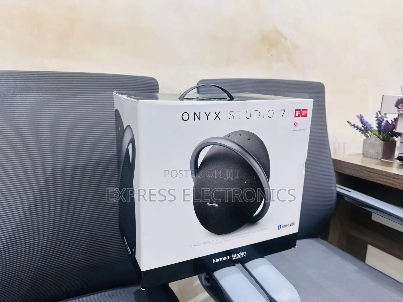 Loud Music Bluetooth Speaker Onyx 7