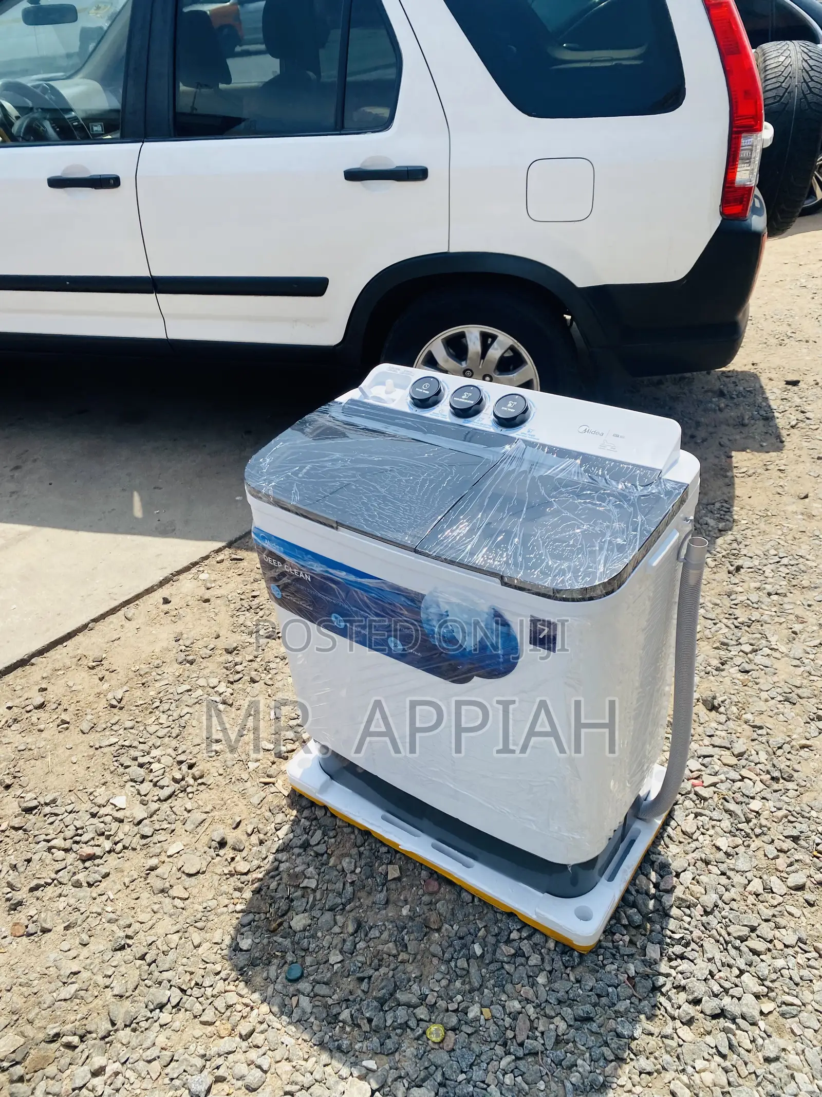 Spin/Dry Midea 7kg Semi-Automatic Washing Machine.